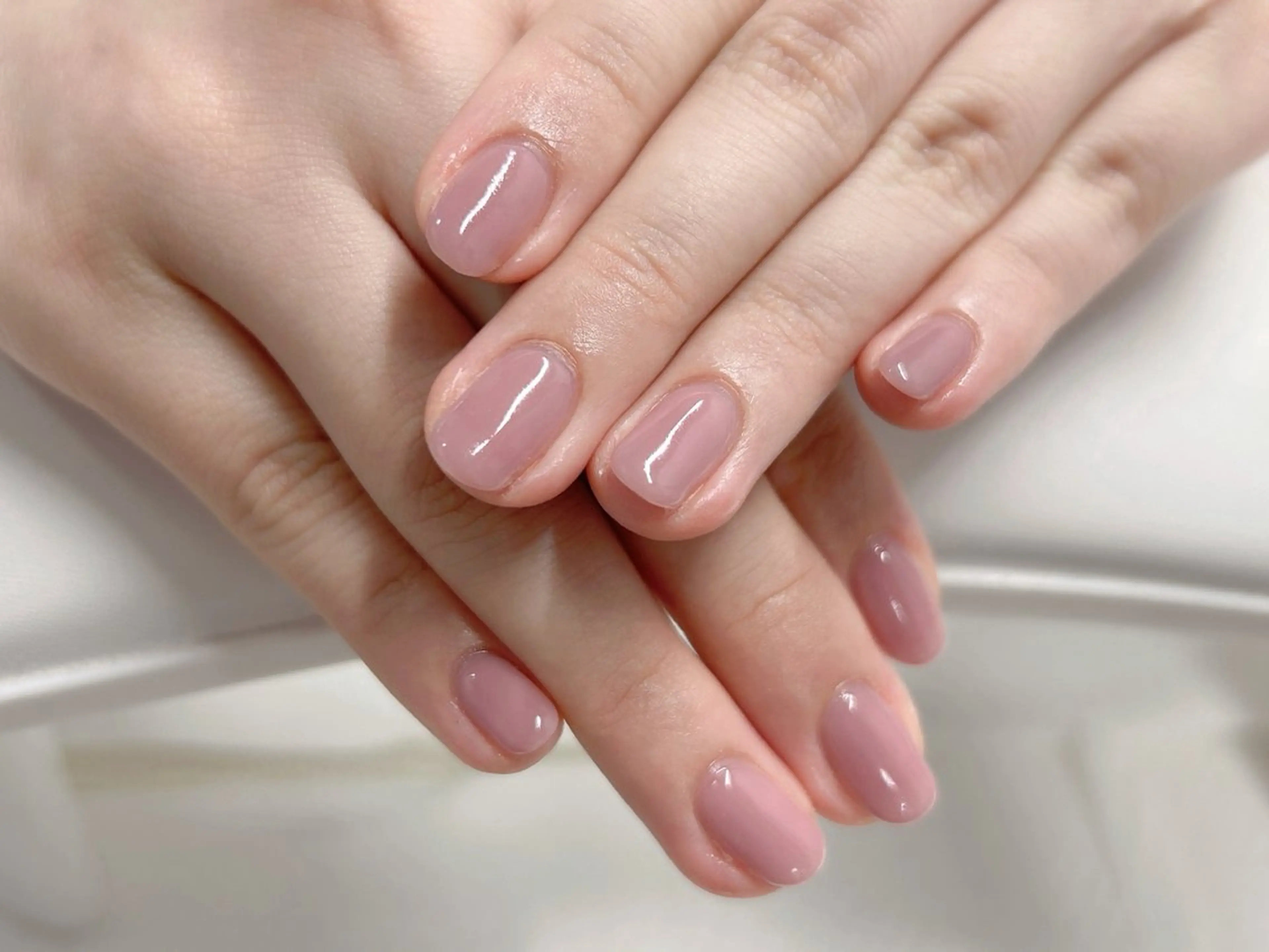 ネイル 桜ネイル オフィスネイル ワンカラーネイル ピンク シンプルネイル ハンドネイル Forca total studio所属・Forca Airaのネイルデザイン