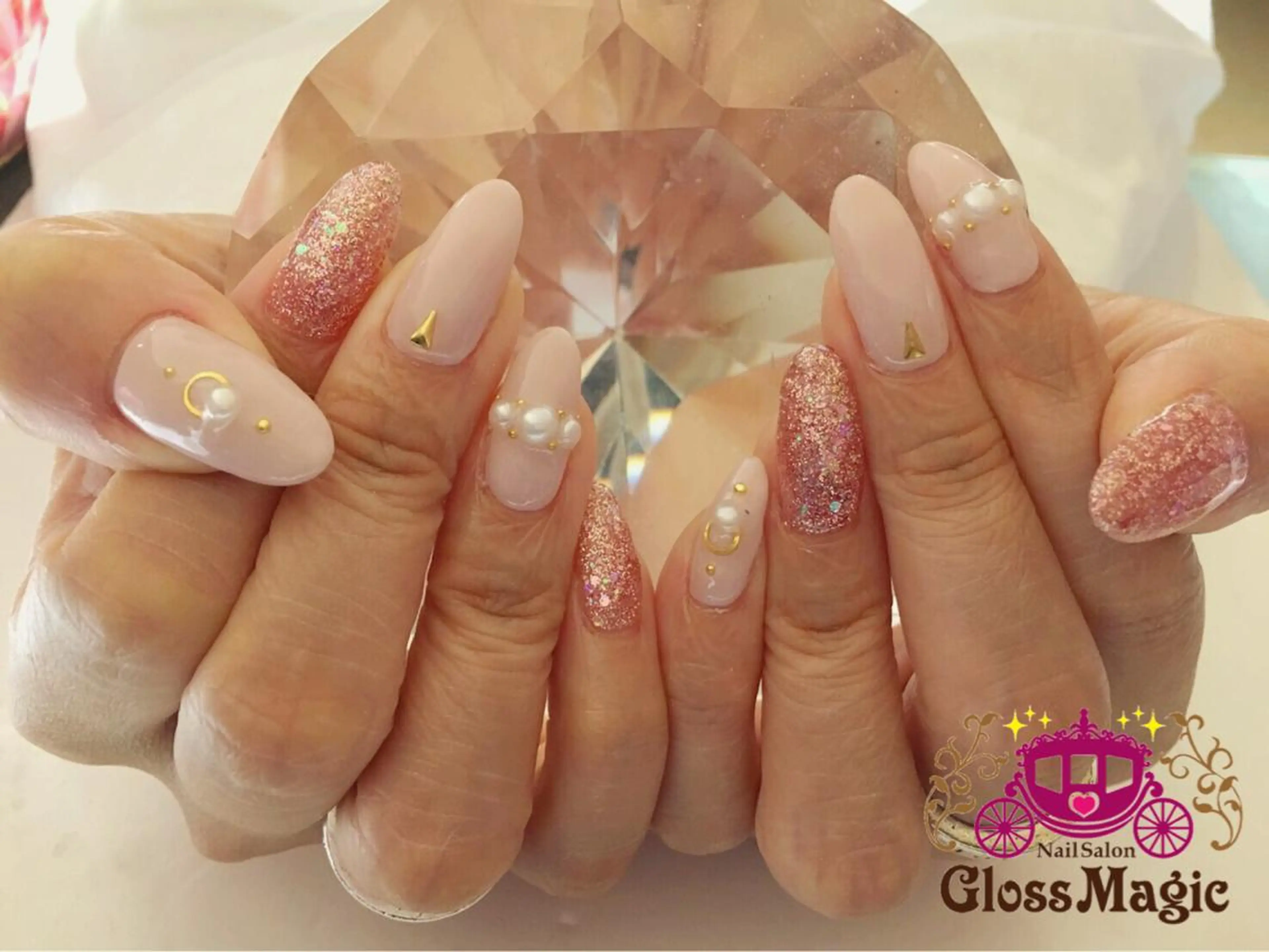 ネイル ジェルネイル ラメ(グリッター) シンプルネイル YUN 💅のネイルデザイン