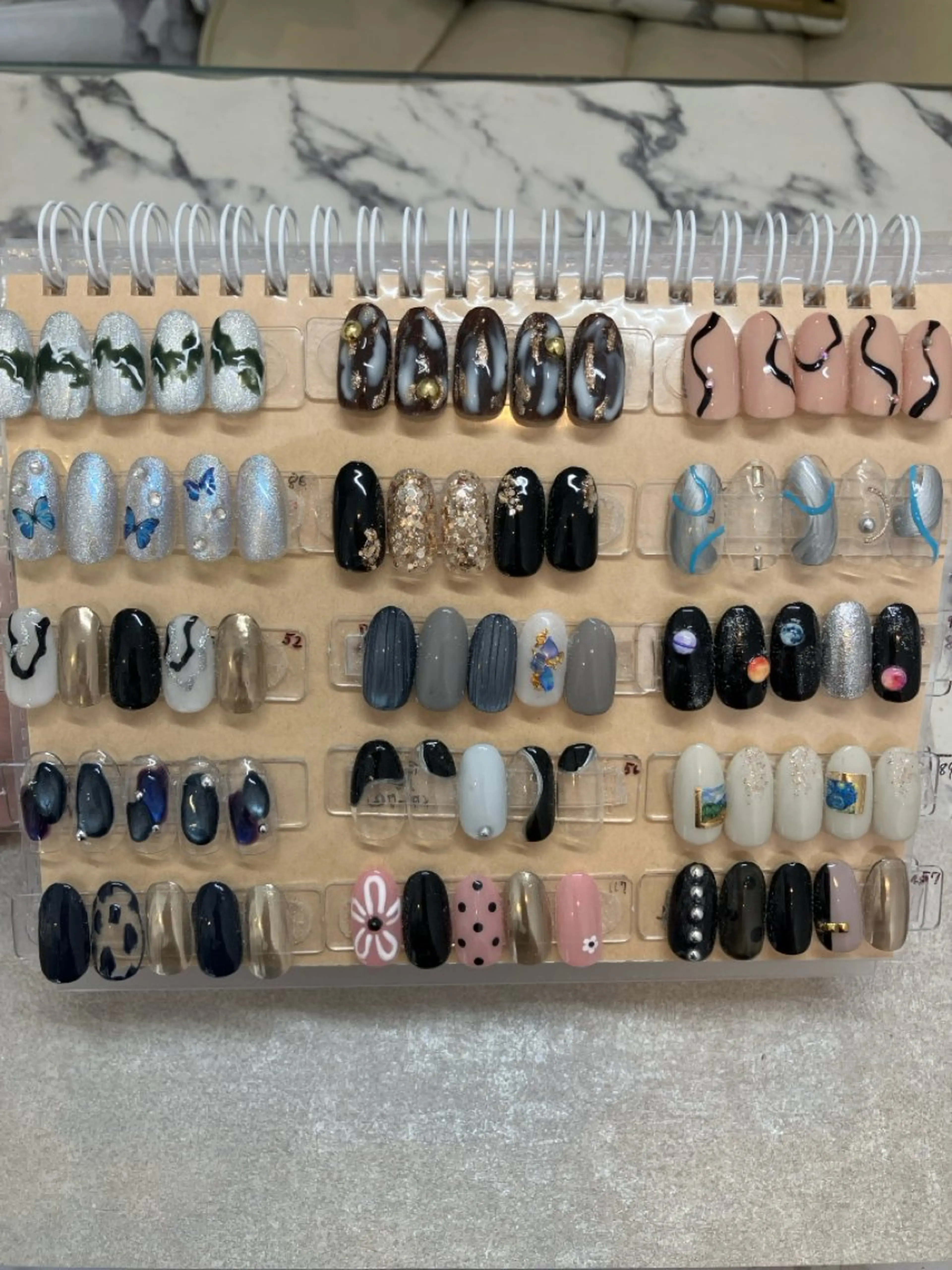 ネイル CREST(天王寺) 廣岡 Hirookaのネイルデザイン