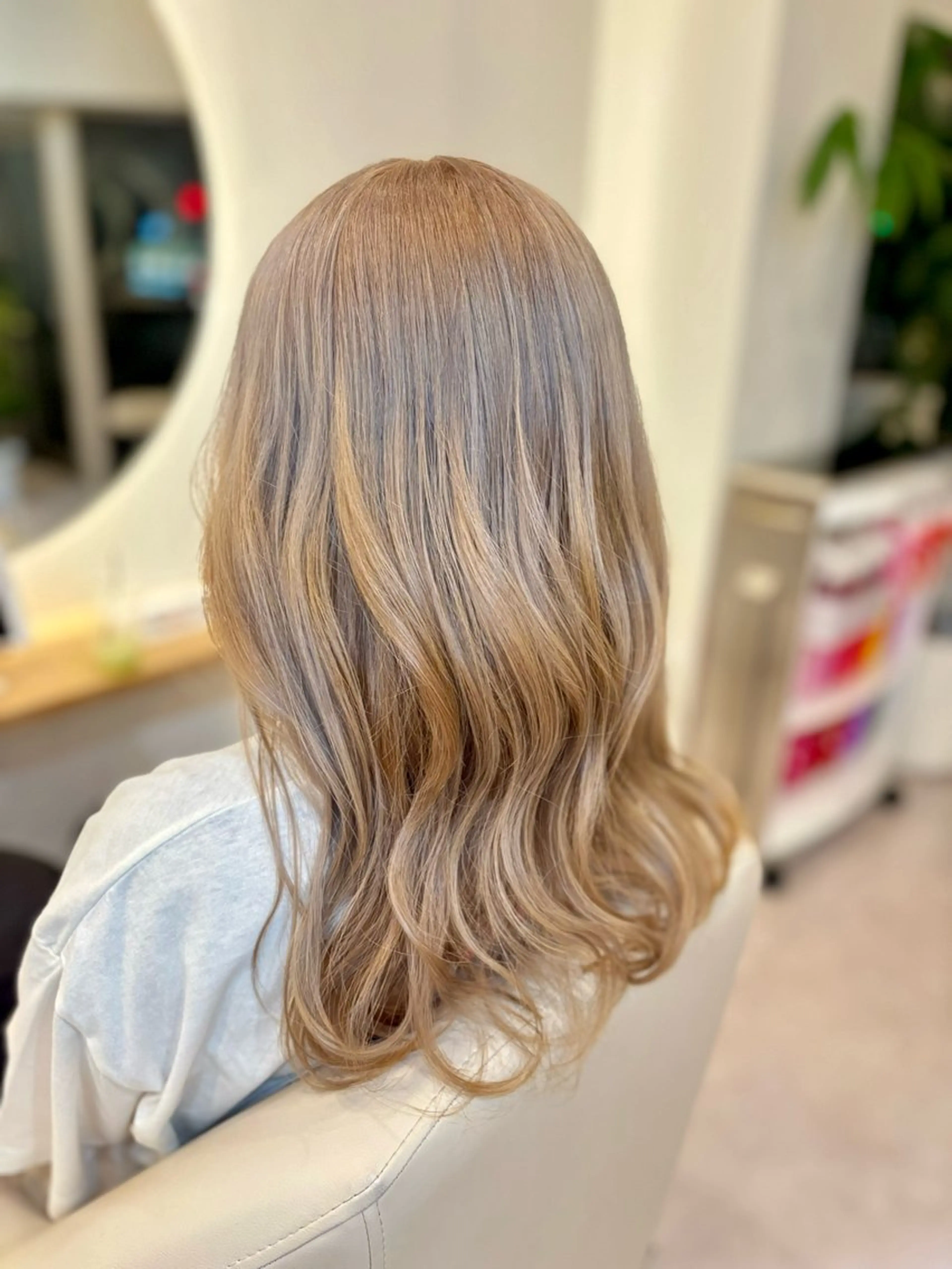 カラー ヘアカラー lor.kyoto 奥村みゆきのヘアスタイル