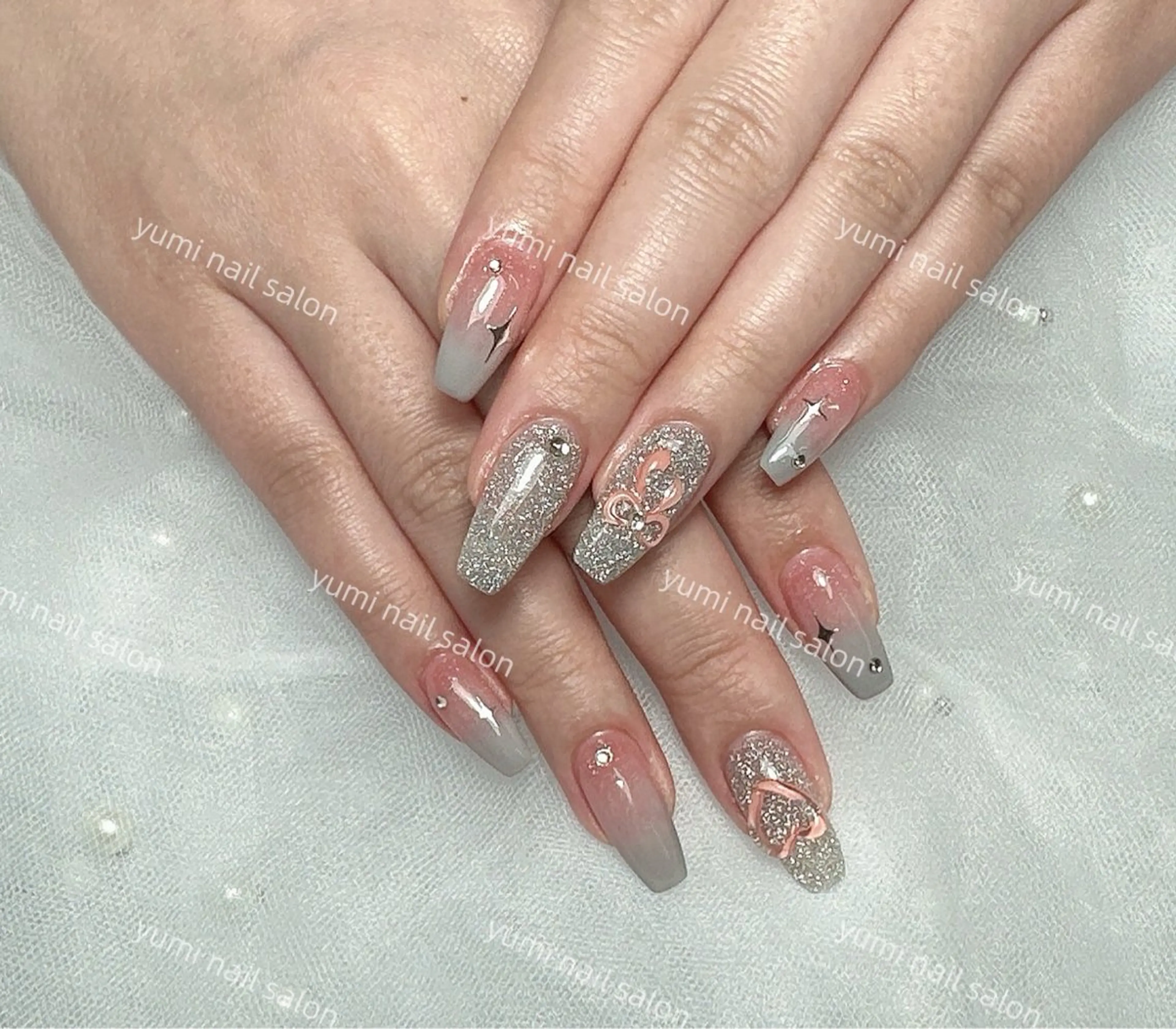 ネイル shineジェル& チップ長さだしのネイルデザイン