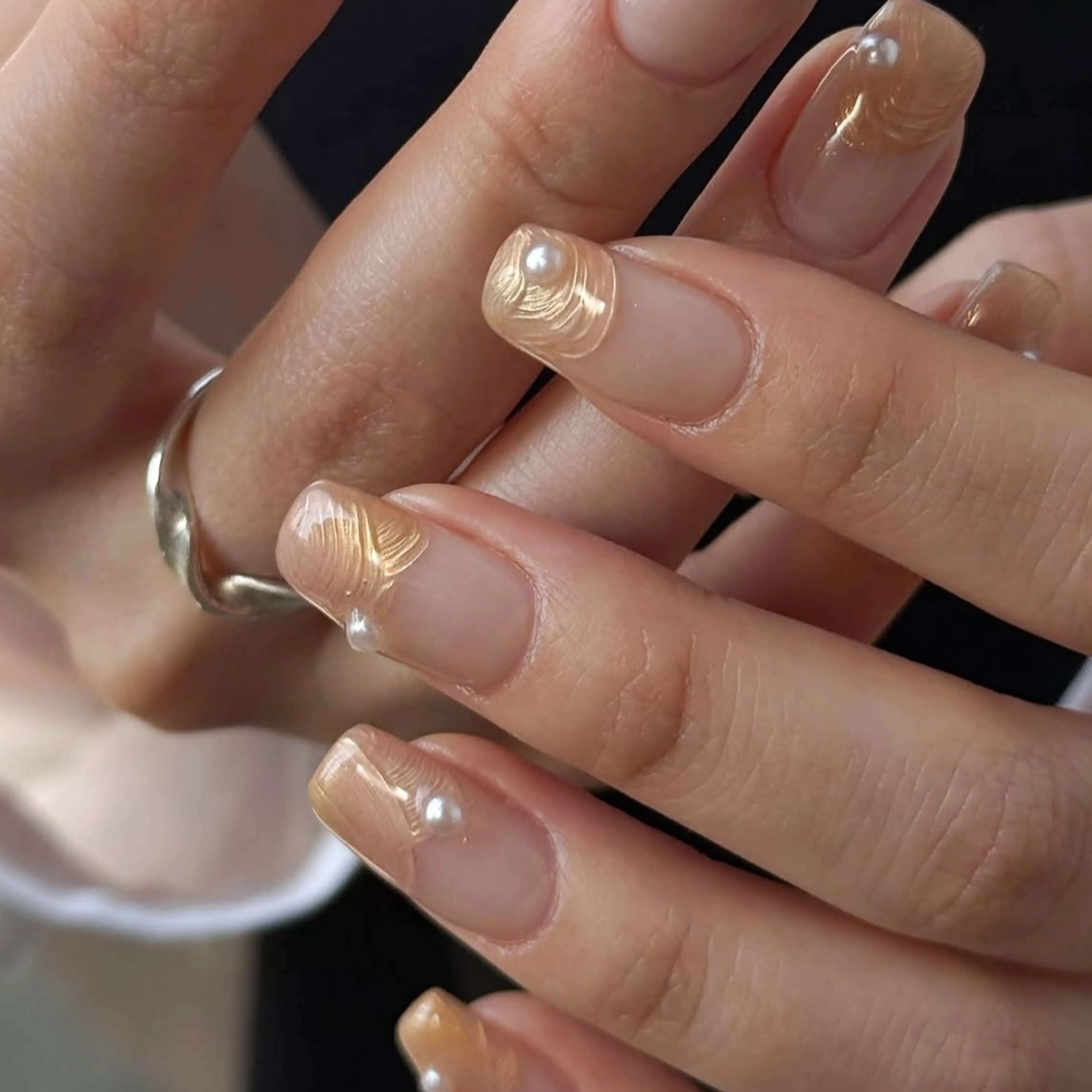 ネイル ハンドネイル Bonnal所属・Manamǐ 個性派のネイルデザイン