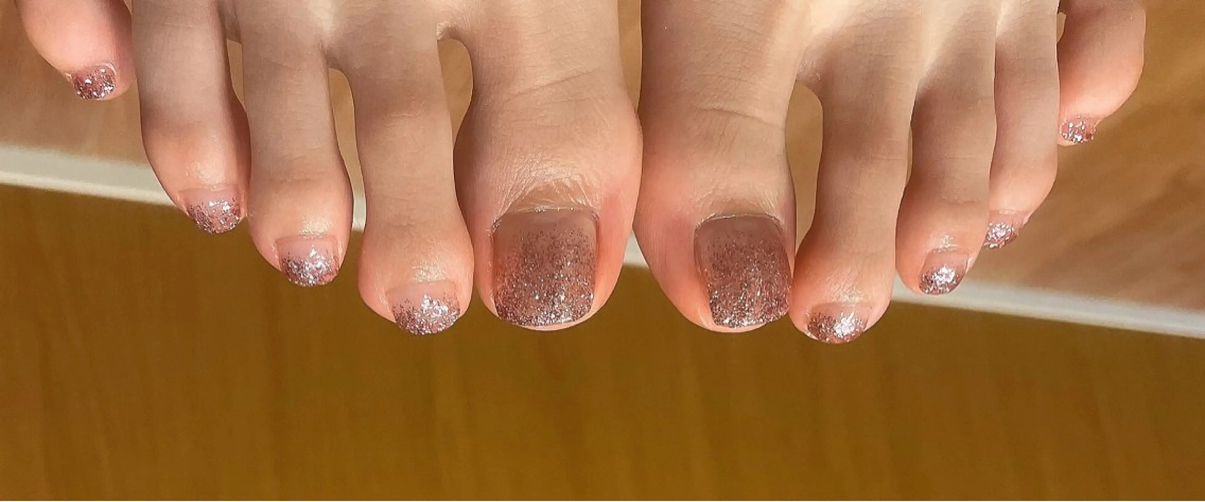 ネイル フットネイル liberté所属・liberté🫧 新小岩のネイルデザイン