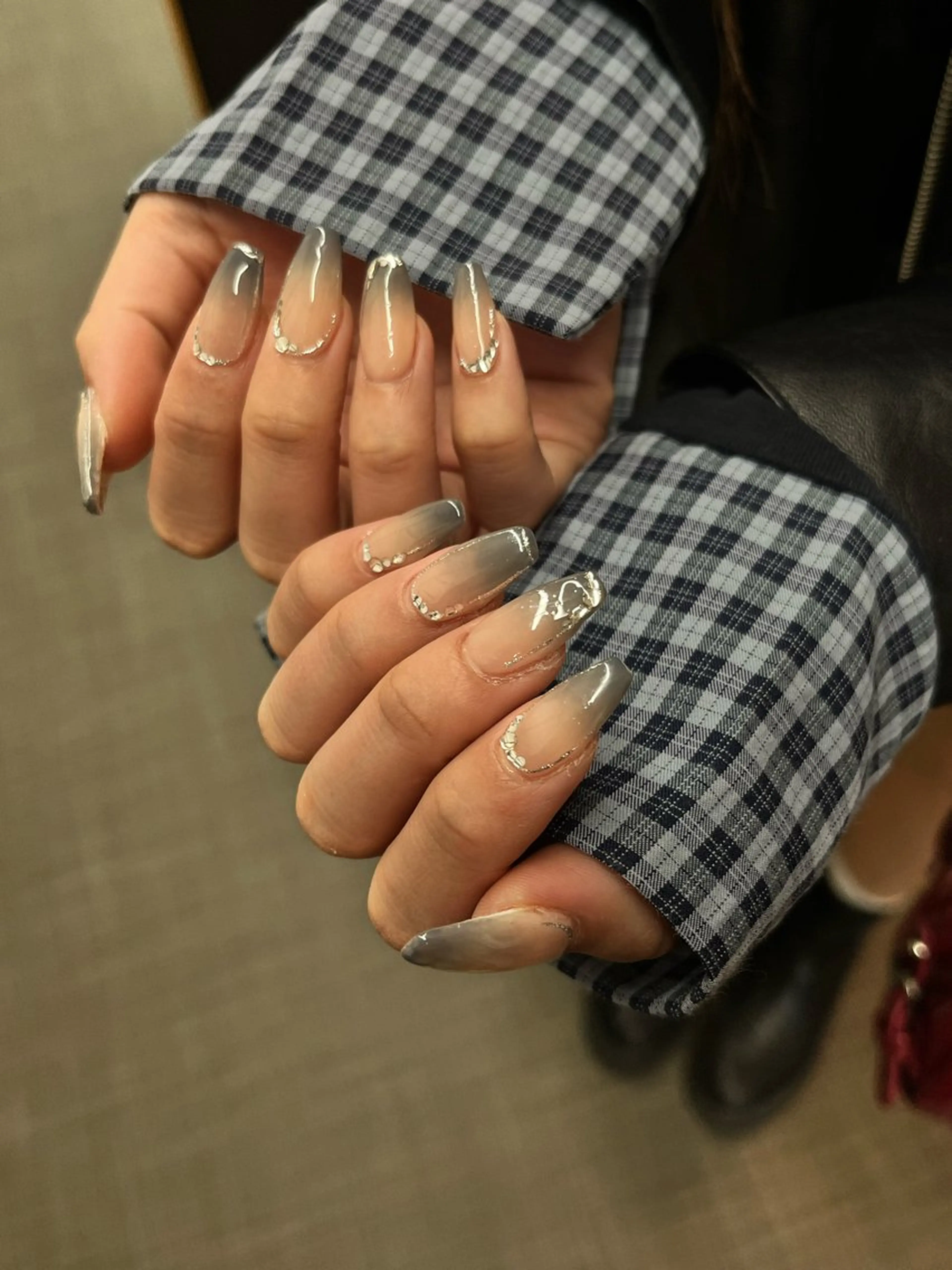 ネイル ハンドネイル EmaNail MOMOのネイルデザイン