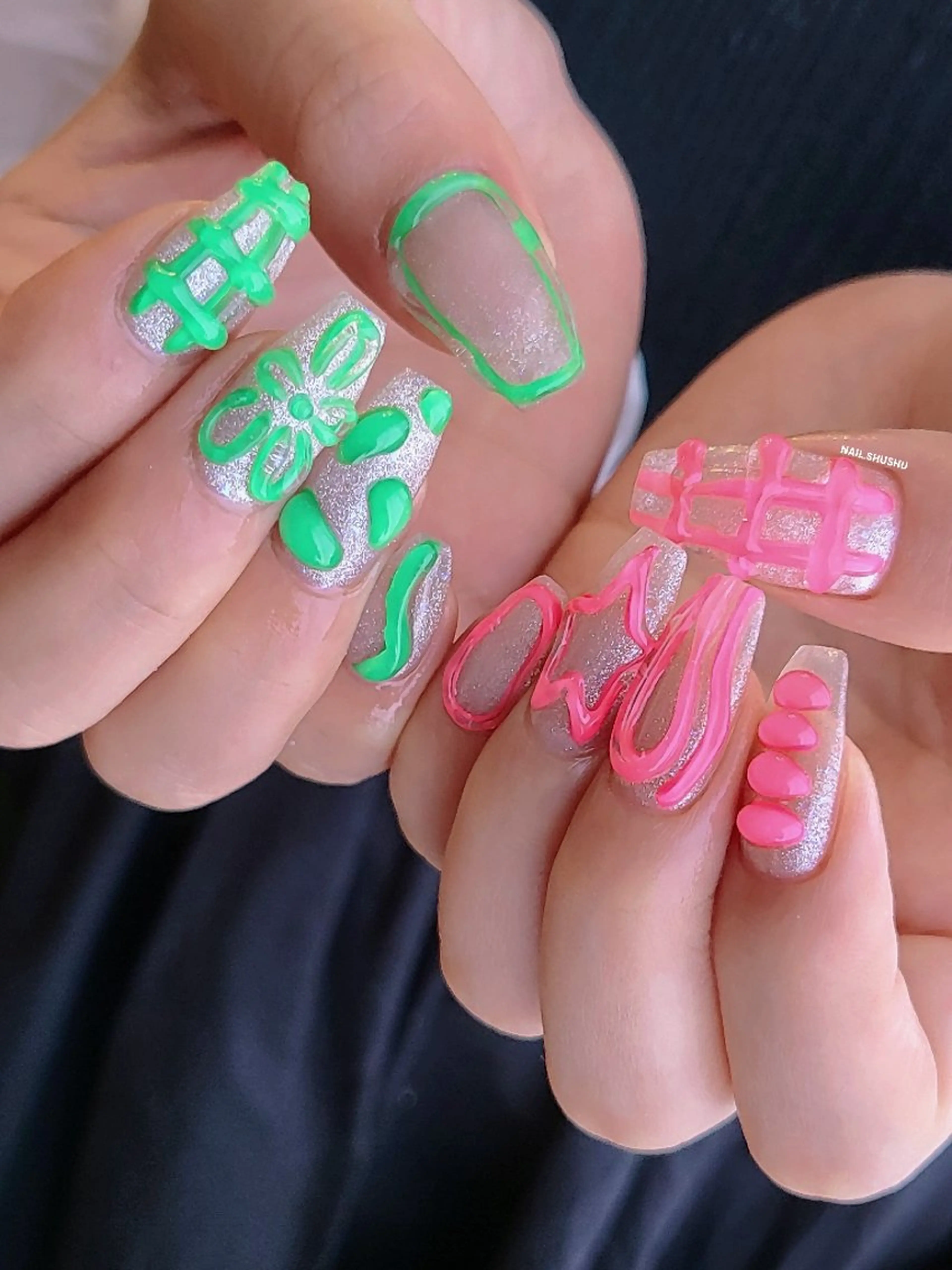 ネイル 3dパーツ/流行り 👧shushu❤️のネイルデザイン