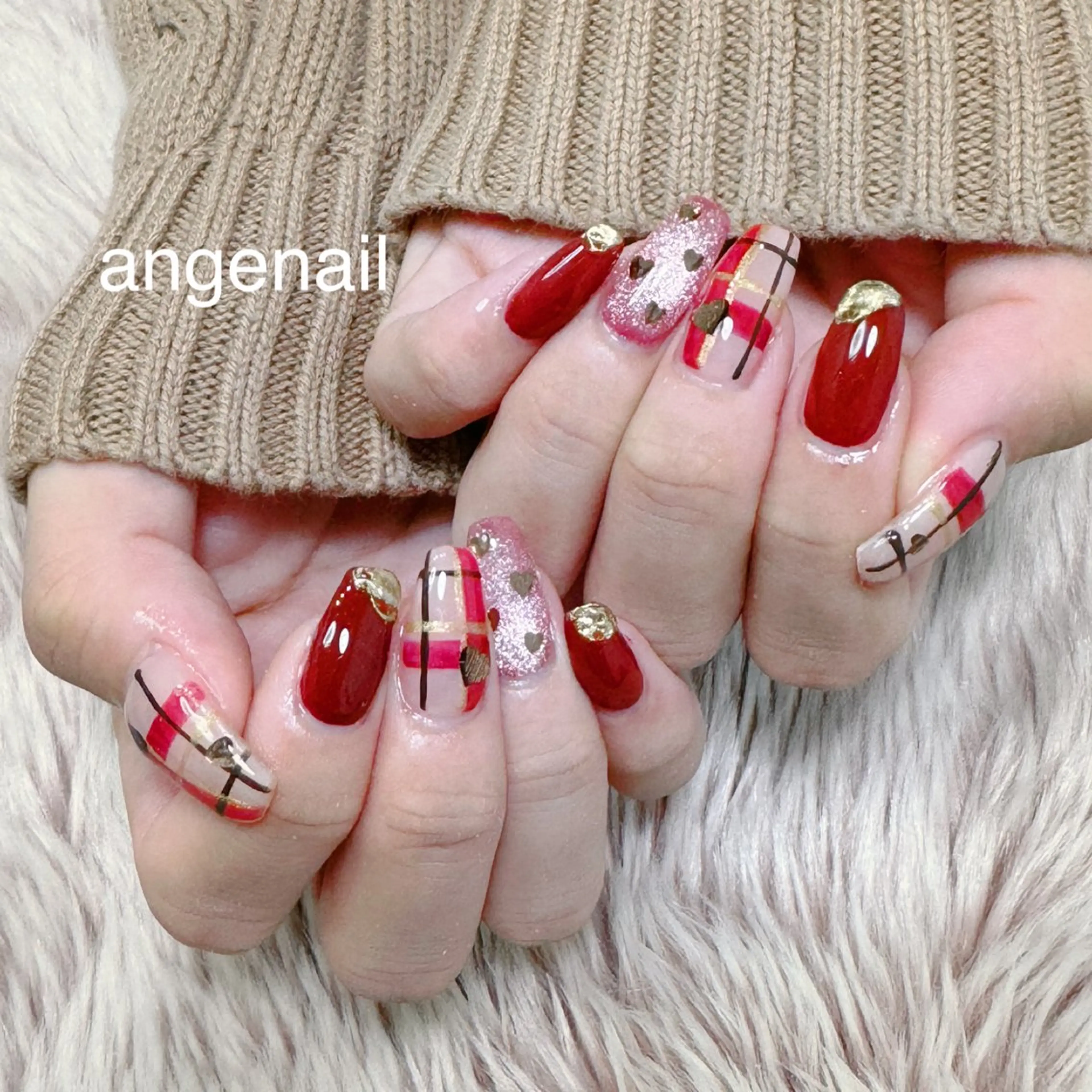 ネイル ハンドネイル オーナーネイリスト MAKIのネイルデザイン