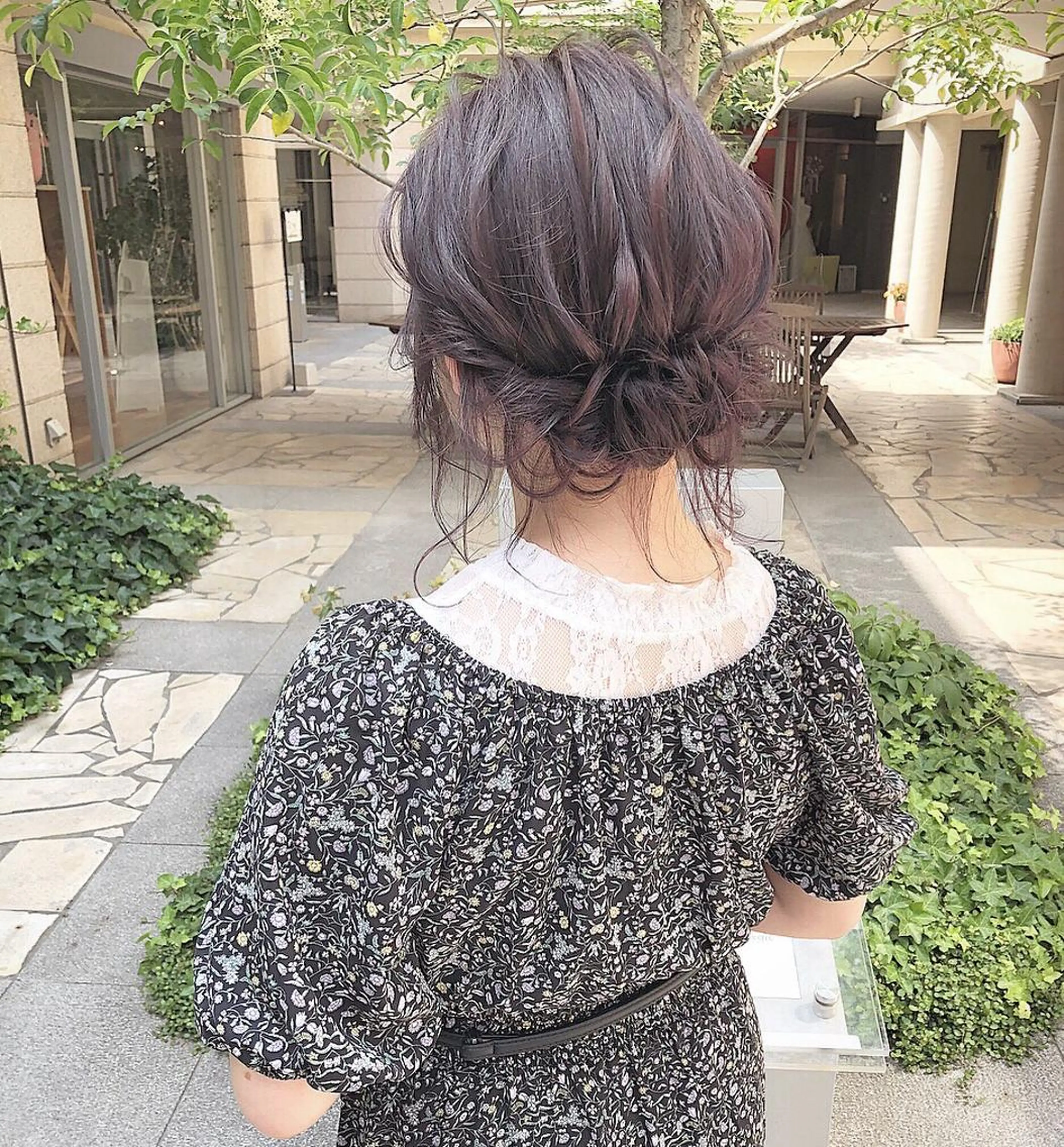 ミディアム カラー ヘアアレンジ ベージュカラー autre所属・大久保 ひでなりのヘアスタイル