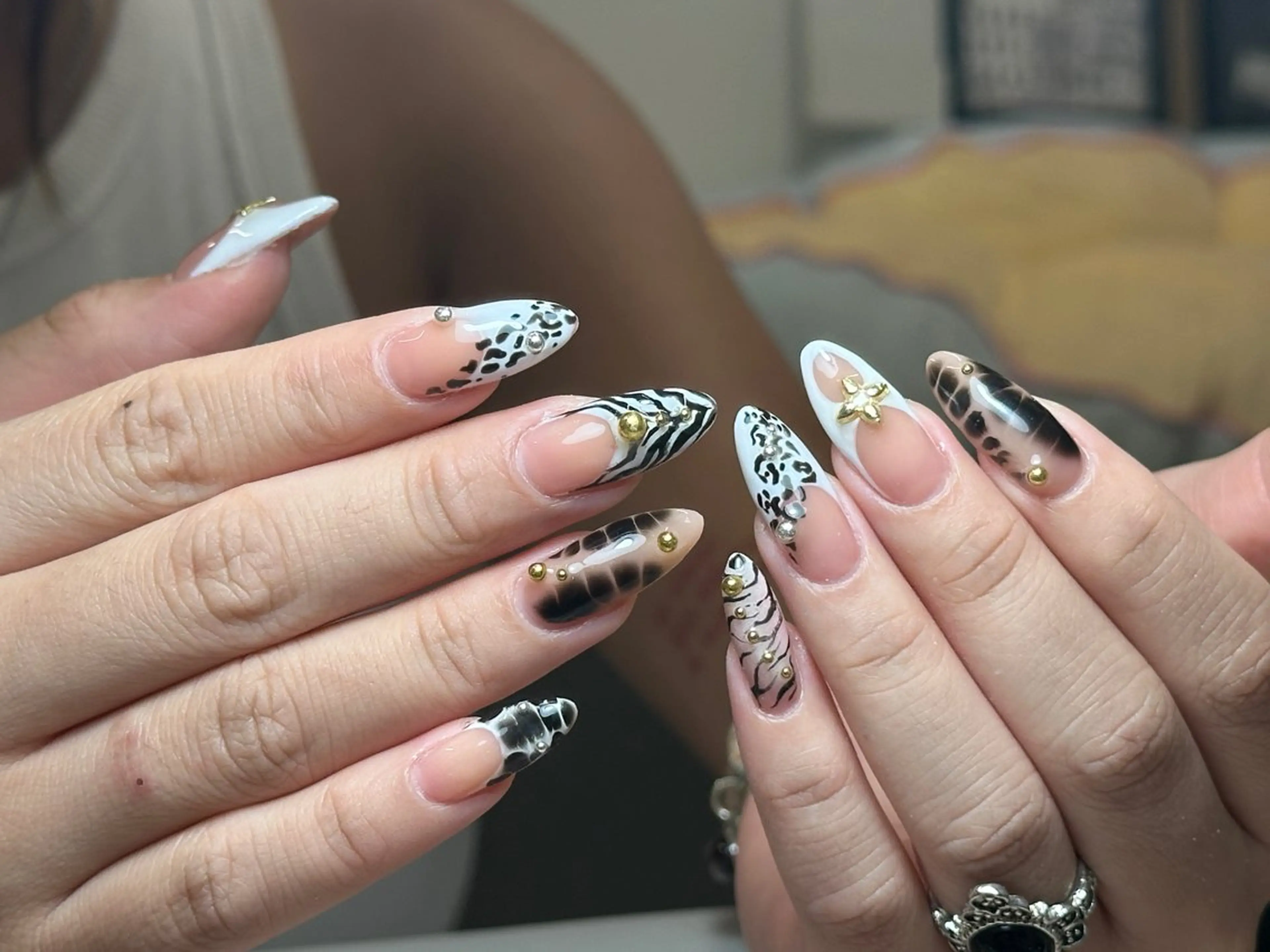 ネイル Eveネイル チップスカルプ専門店のネイルデザイン