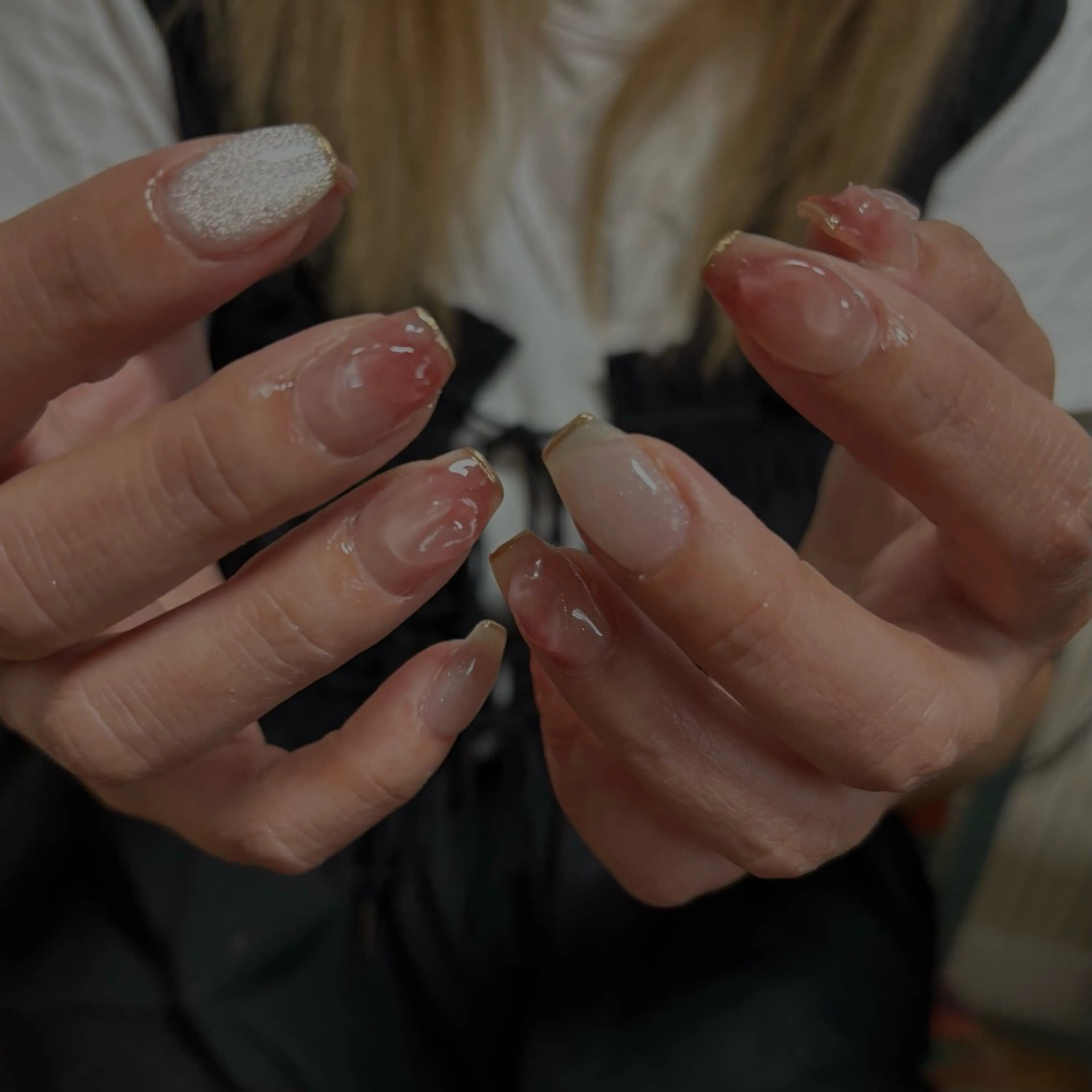 ネイル ハンドネイル 爪塗屋 さんのネイルデザイン