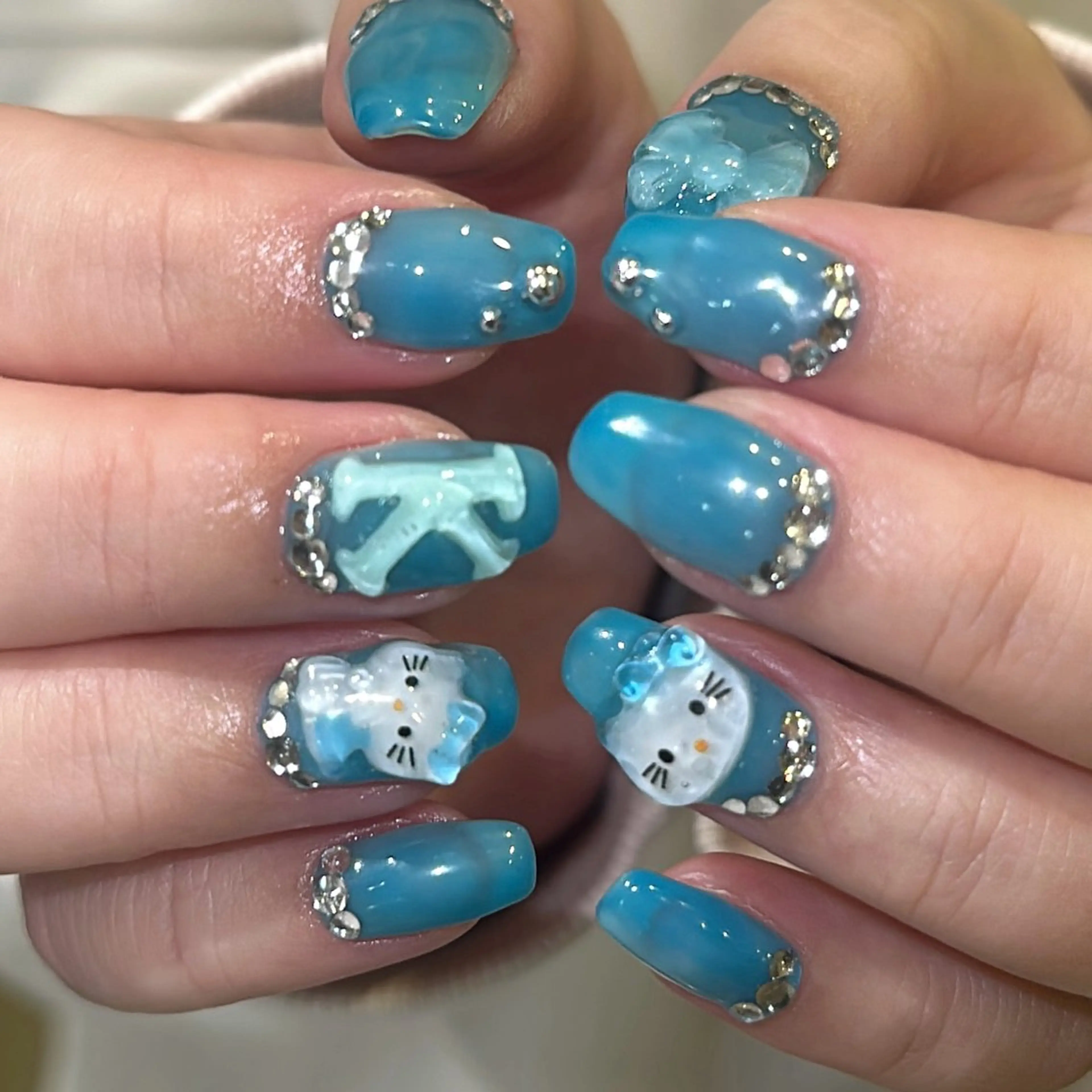 ネイル ハンドネイル 👽個性派ネイル🎀 komachiのヘアスタイル