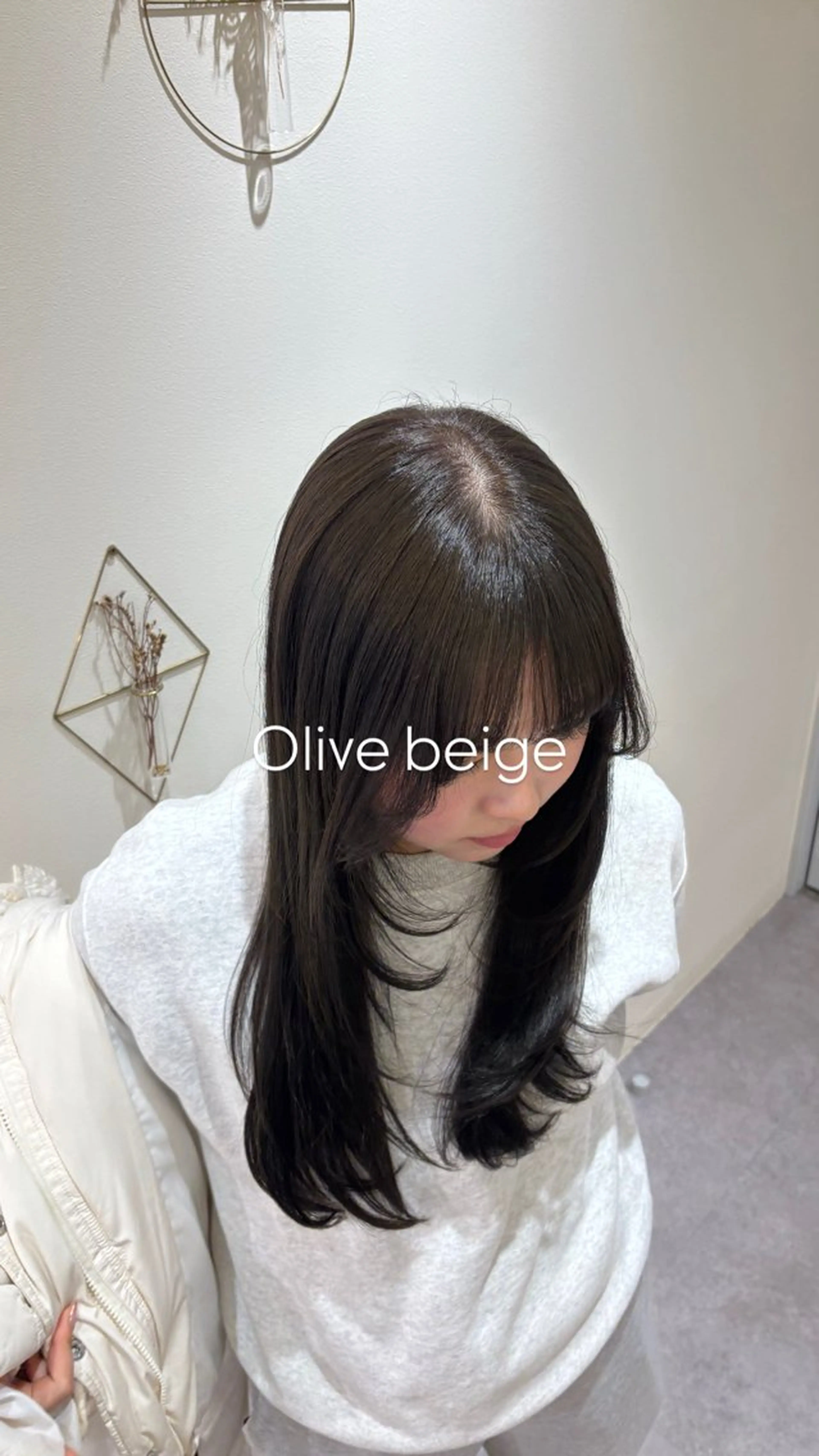 ロング カラー 透明感カラー カット ヘアカラー トリートメント TinkerLip所属・レイヤー／ボブ／暗髪 透明感カラーChieのヘアスタイル