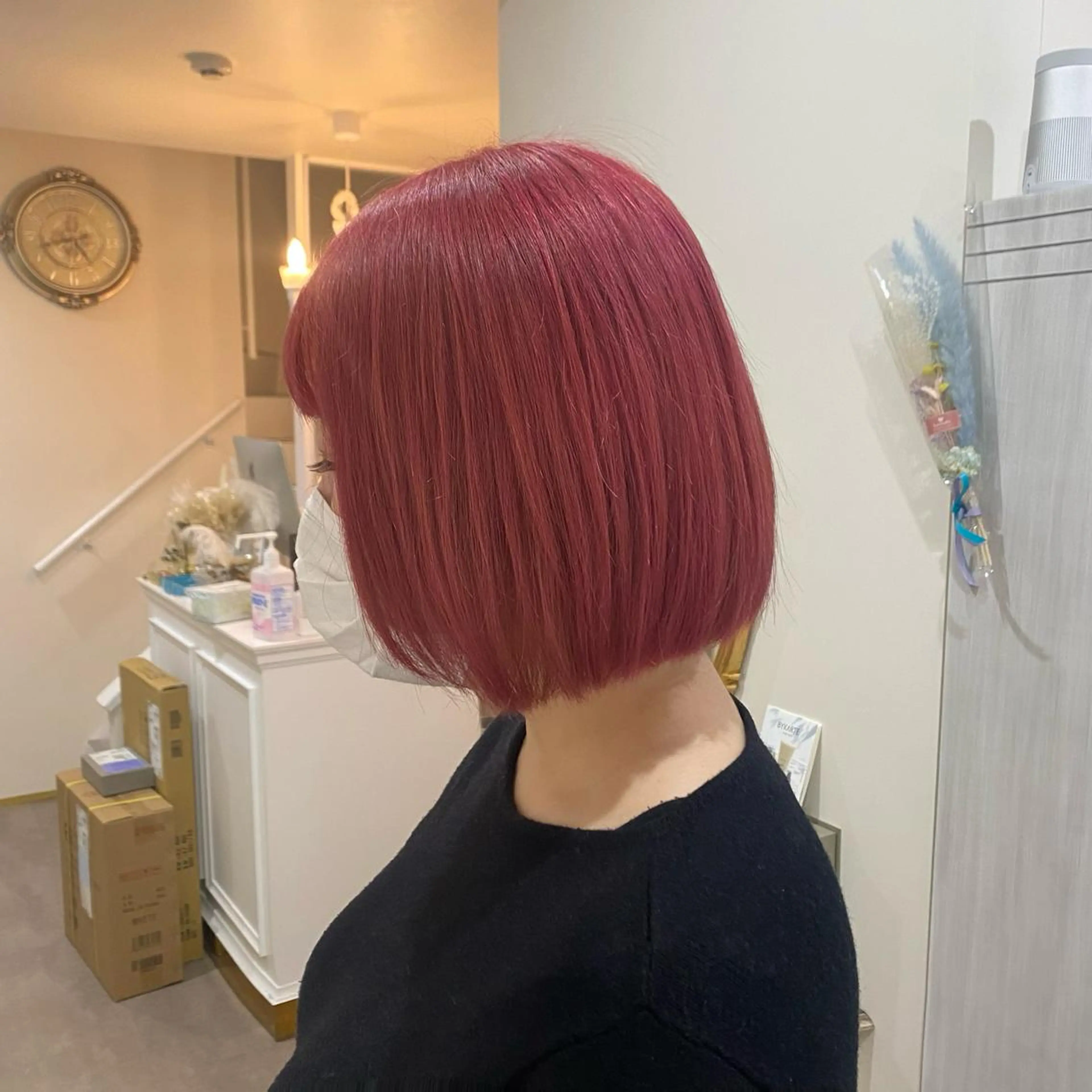 ショート ヘアカラー 推しカラー🌙 RIHOのヘアスタイル