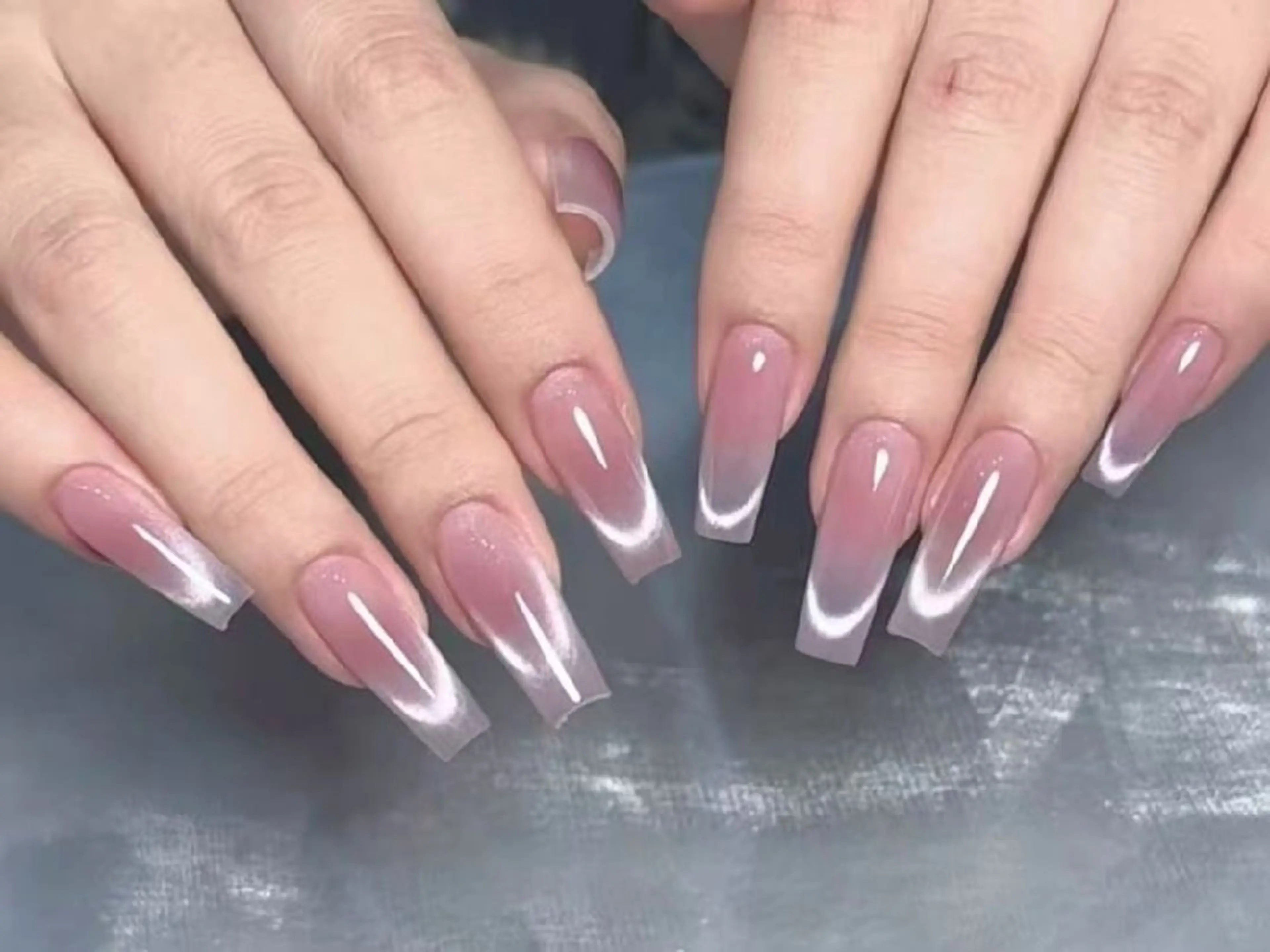 ネイル snow nail所属・Snow nail  ❄️Salon 💕のネイルデザイン