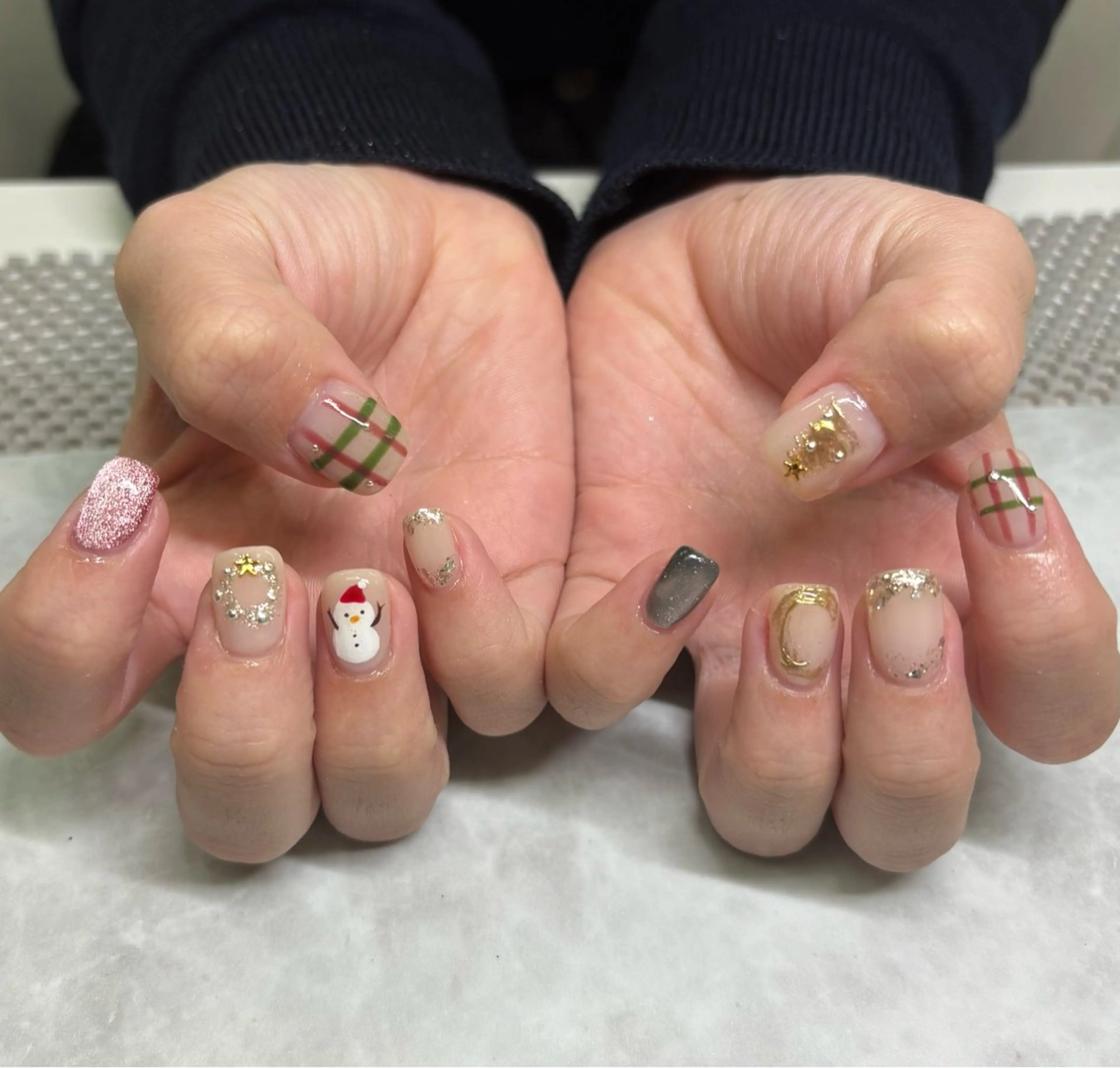 ネイル 冬ネイル クリスマス ハンドネイル Bianca Yoshidaのネイルデザイン