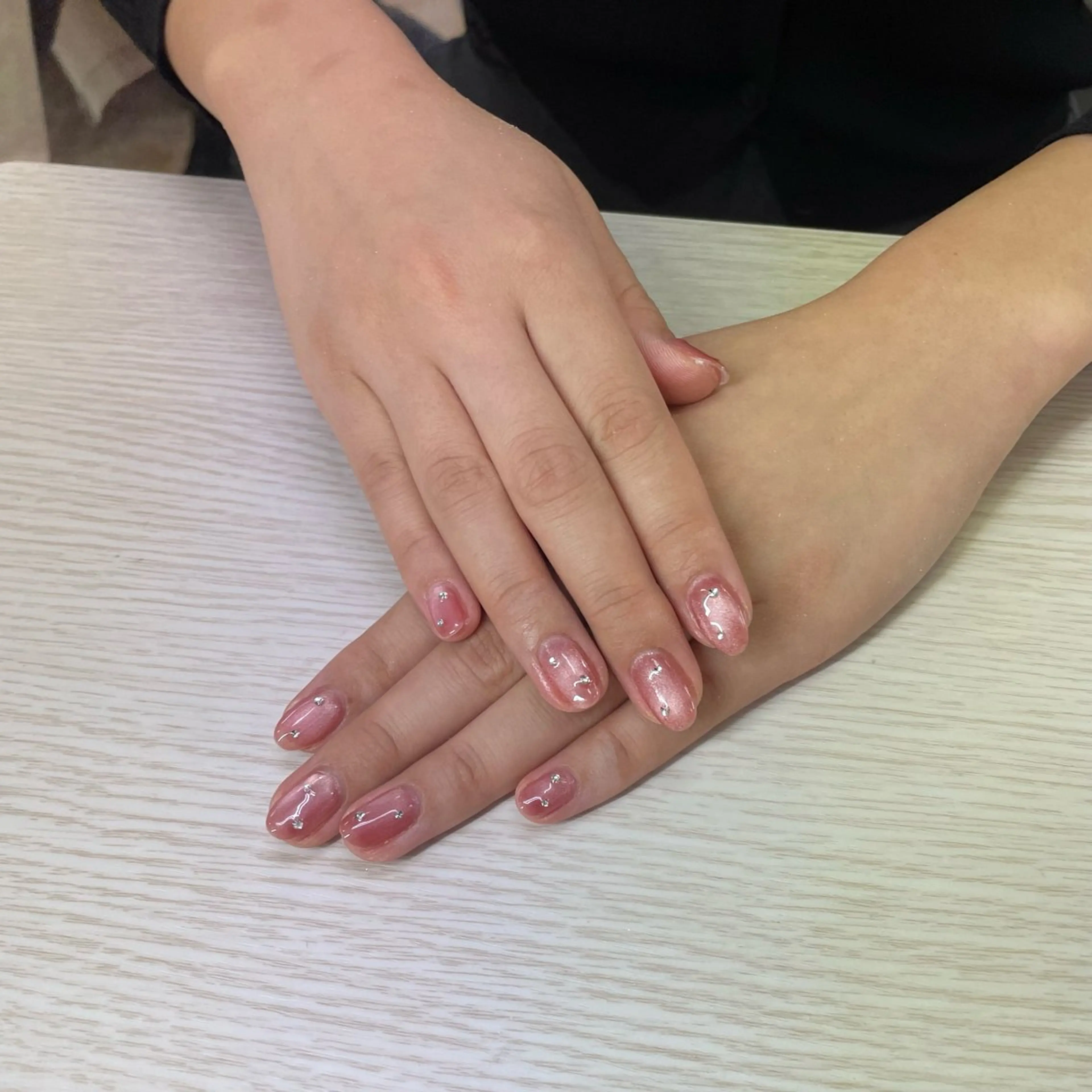 ネイル TRU NAIL&EYE立川所属・TRU ちはるのネイルデザイン