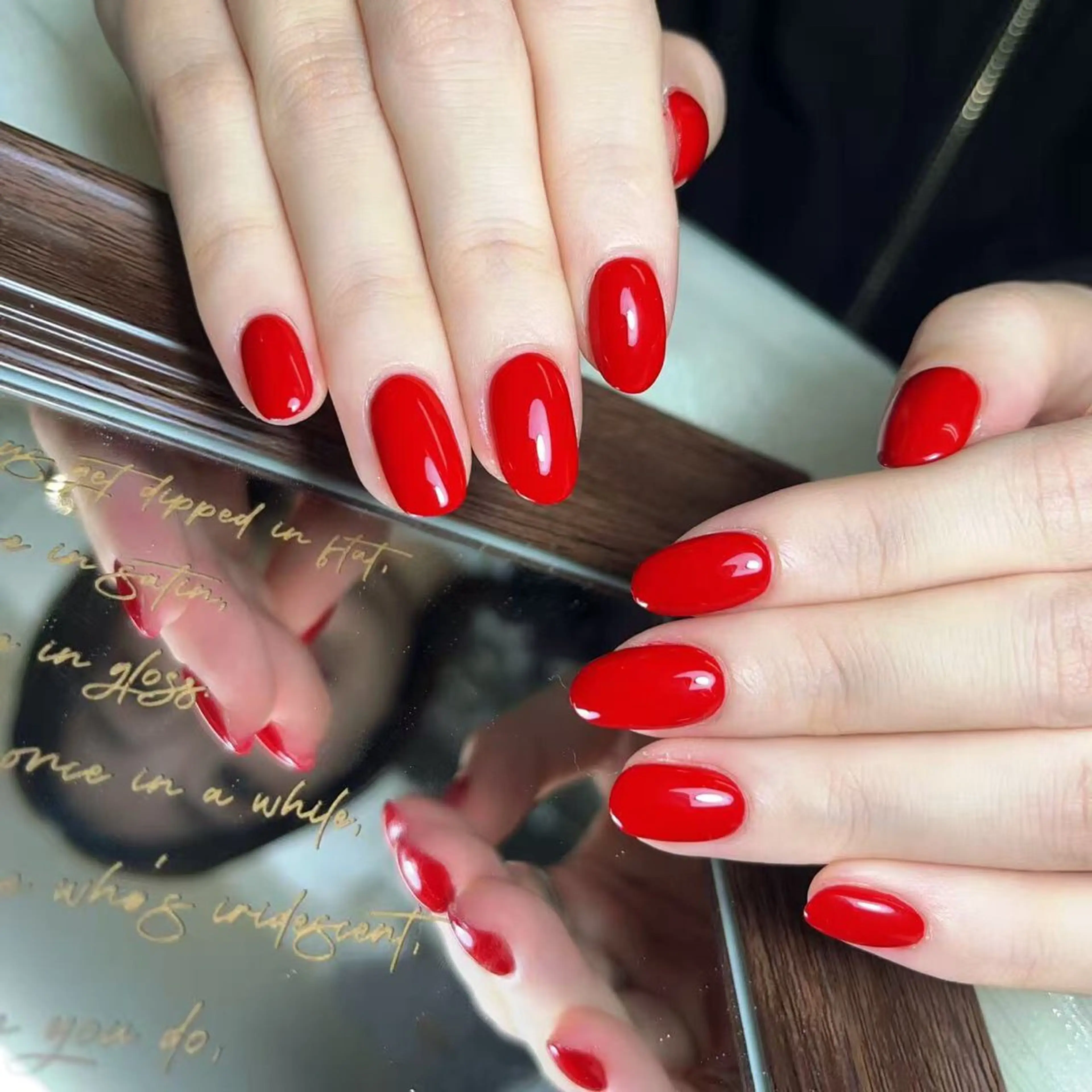 ネイル ハンドネイル ハンドケア bubu nail salon所属・BuBu Nail渋谷桜ヶ丘のネイルデザイン