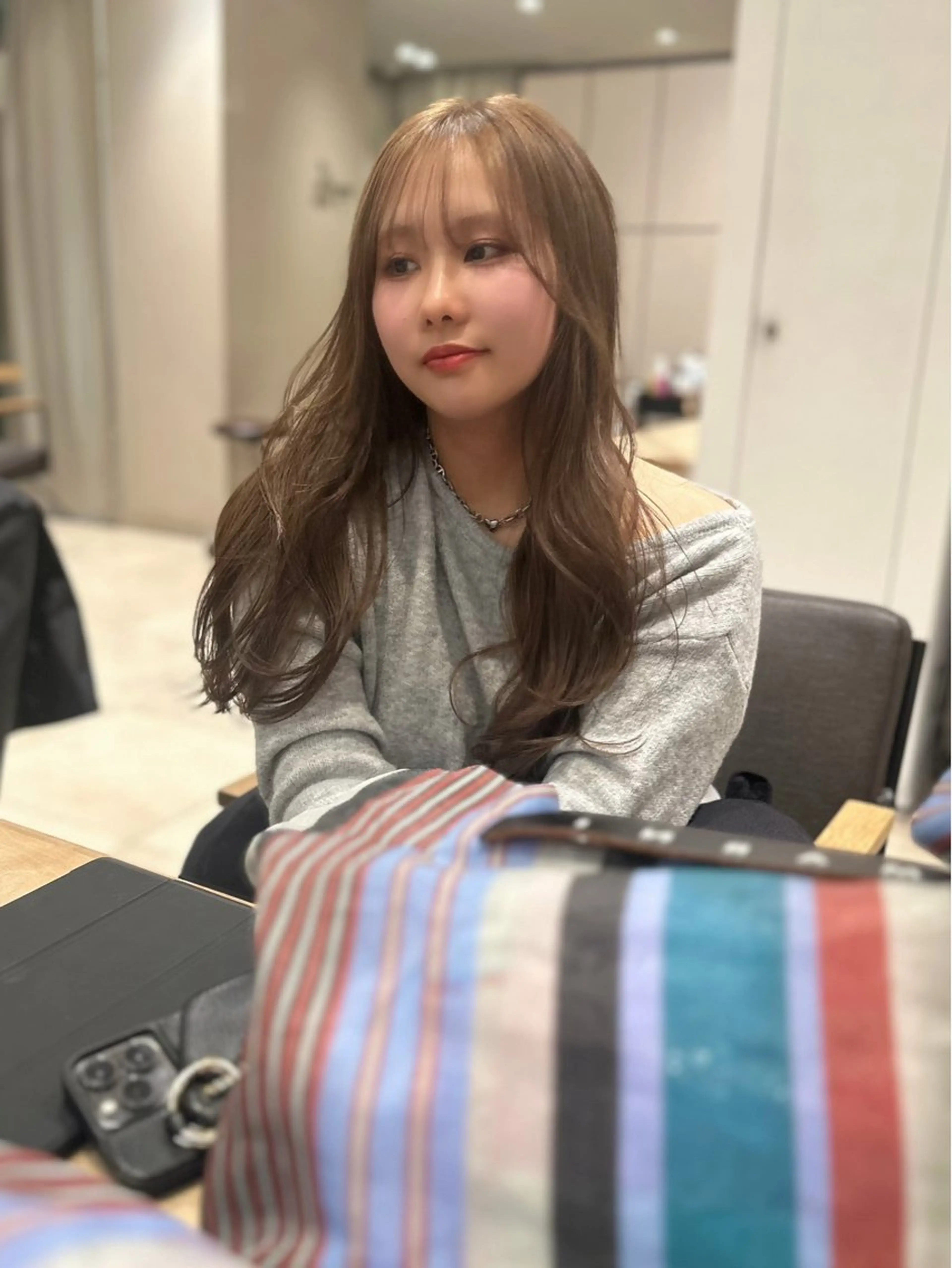 セミロング カラー パーマ ヘアアレンジ カット ヘアカラー トリートメント VIVIE【ヴィヴィ】所属・髪質改善/韓国風 レイヤー/田村祐樹のヘアスタイル