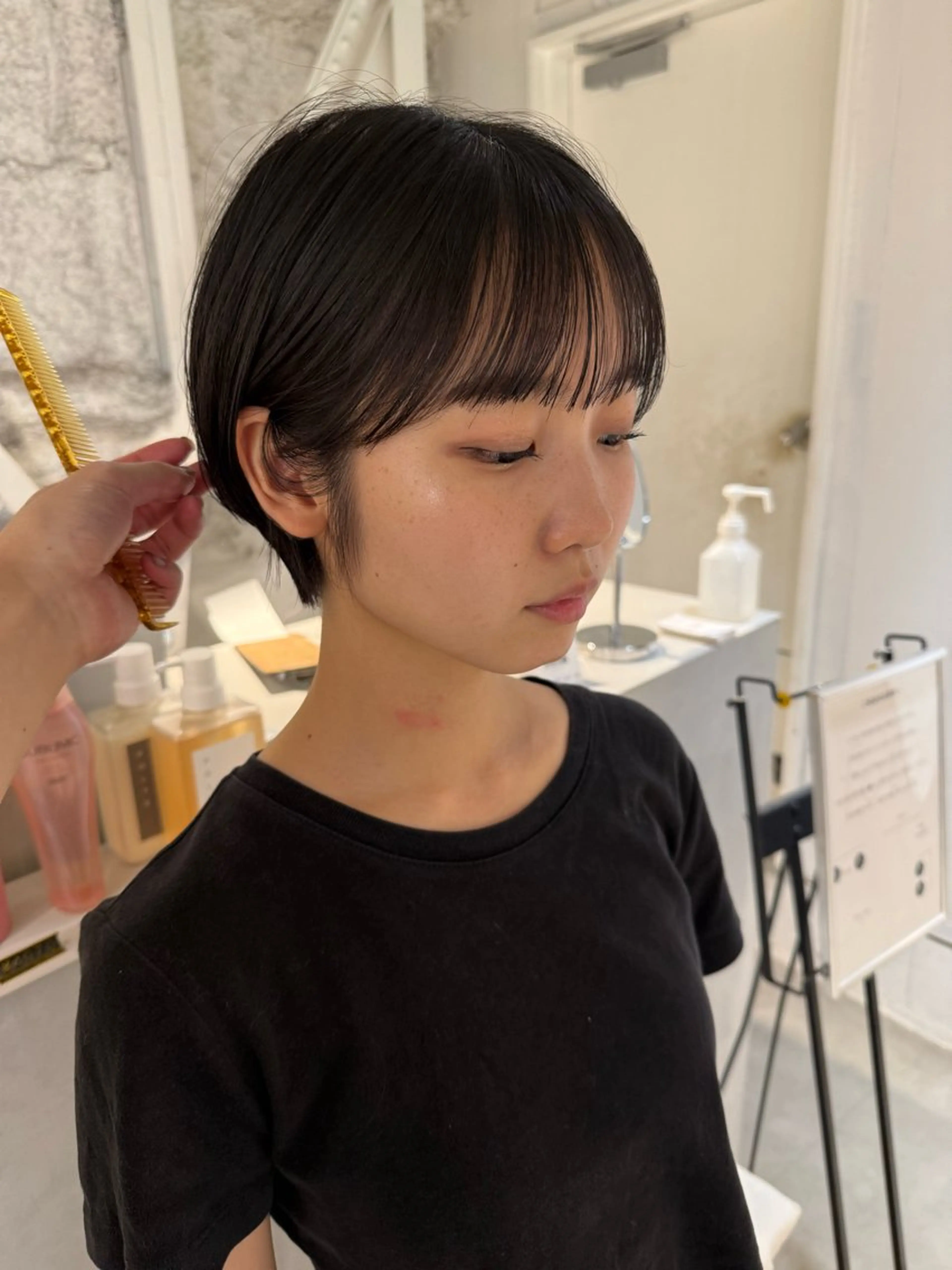 ショート カット ヘアカラー 骨格診断で絶対可愛い ✨丸みショート✨凌弥のヘアスタイル