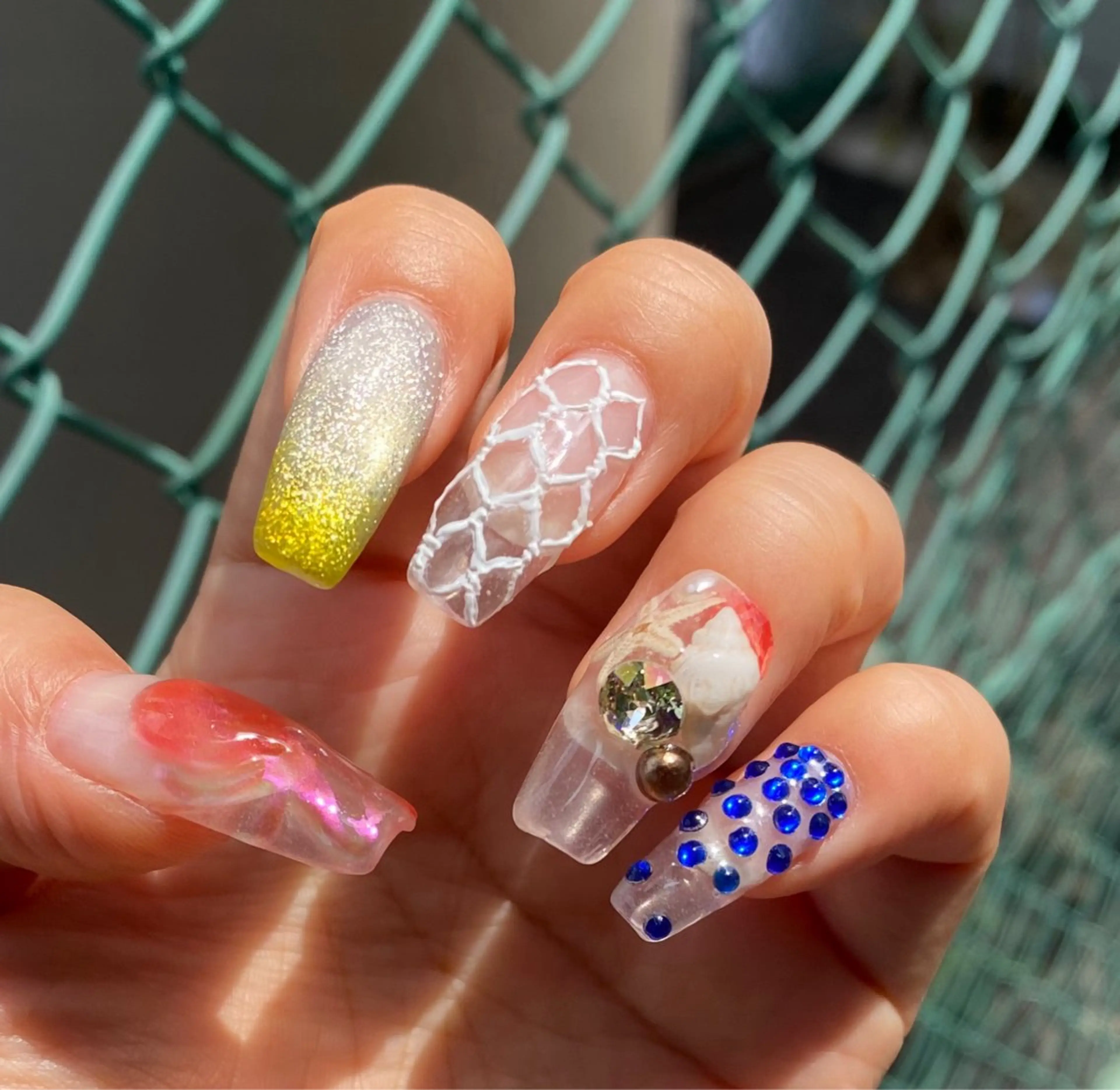 ネイル ブルー クリアネイル スカルプネイル 夏ネイル ハンドネイル 岩澤 恵子のネイルデザイン