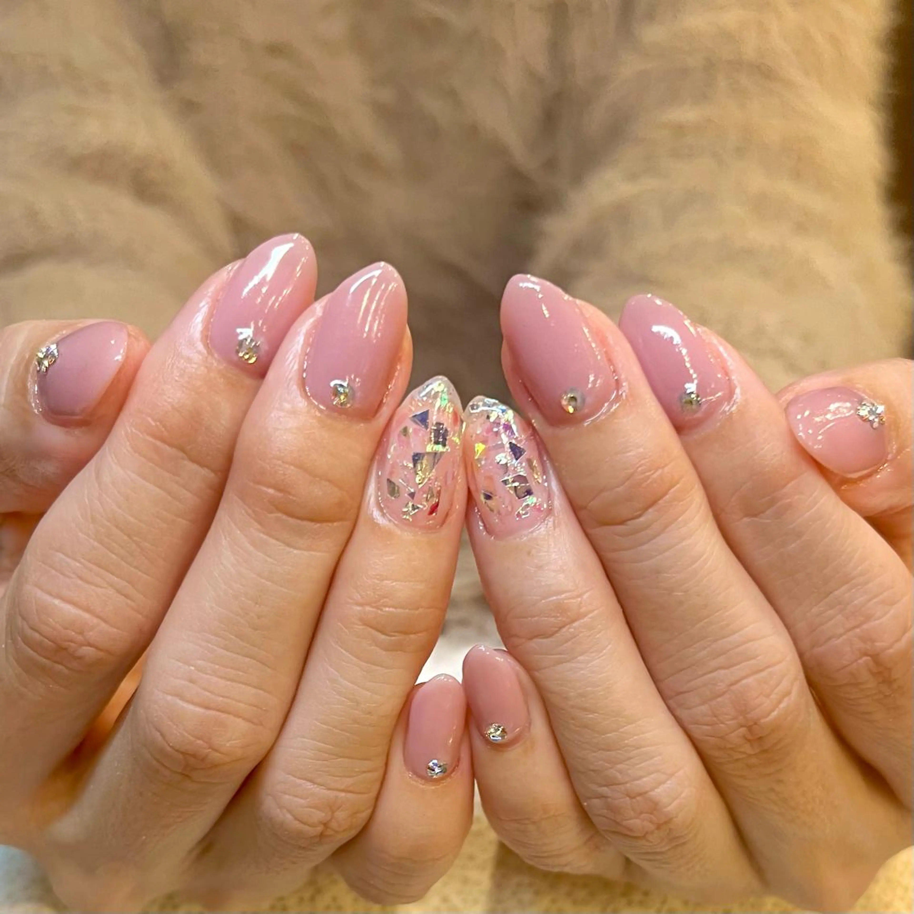 ショート カラー ネイル アートネイル オフィスネイル ワンカラーネイル ショートネイル ネイルサロン リリーブランシュ所属・森 瑞紀のネイルデザイン