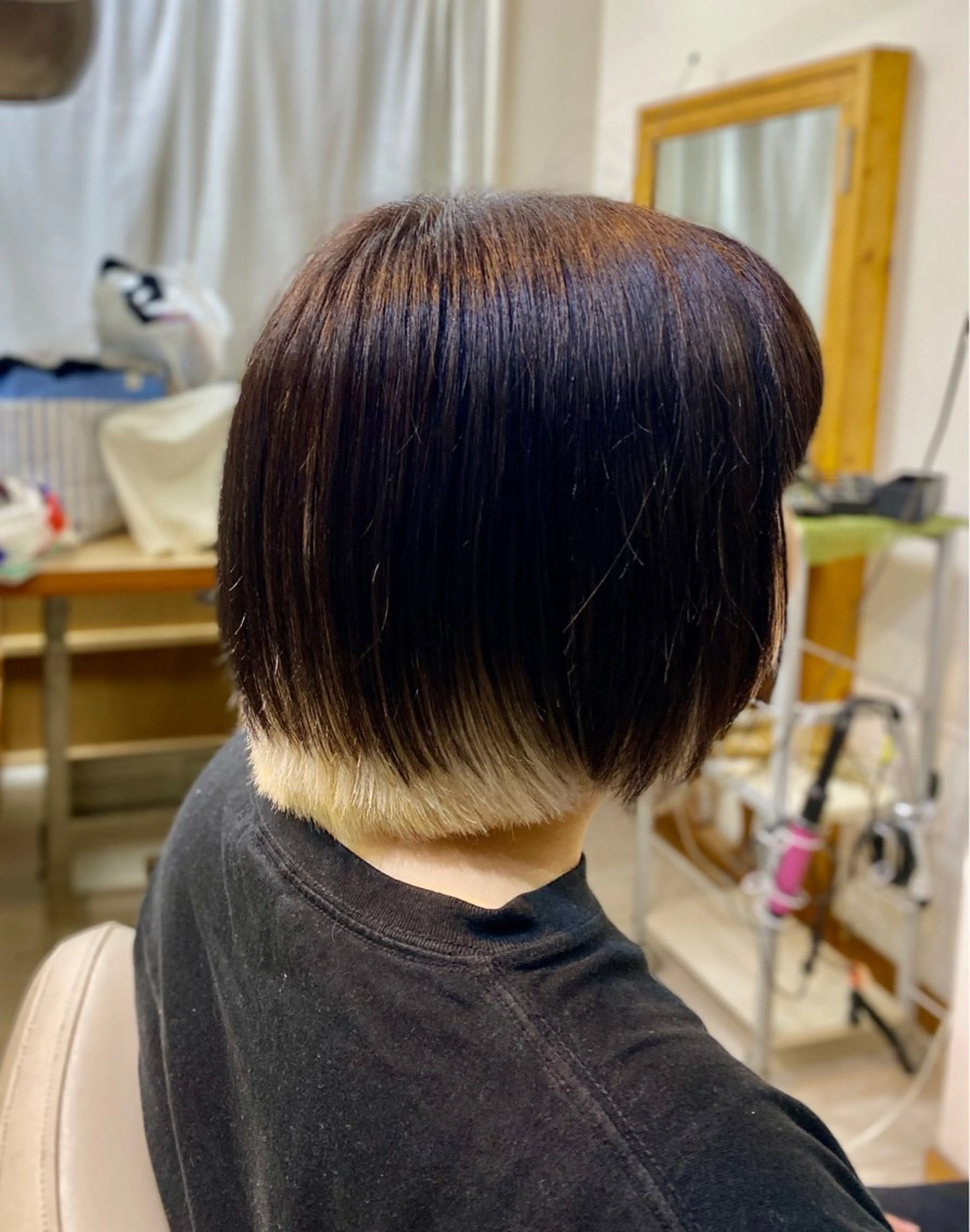 ミディアム カラー CRADLE Takeuchiのヘアスタイル