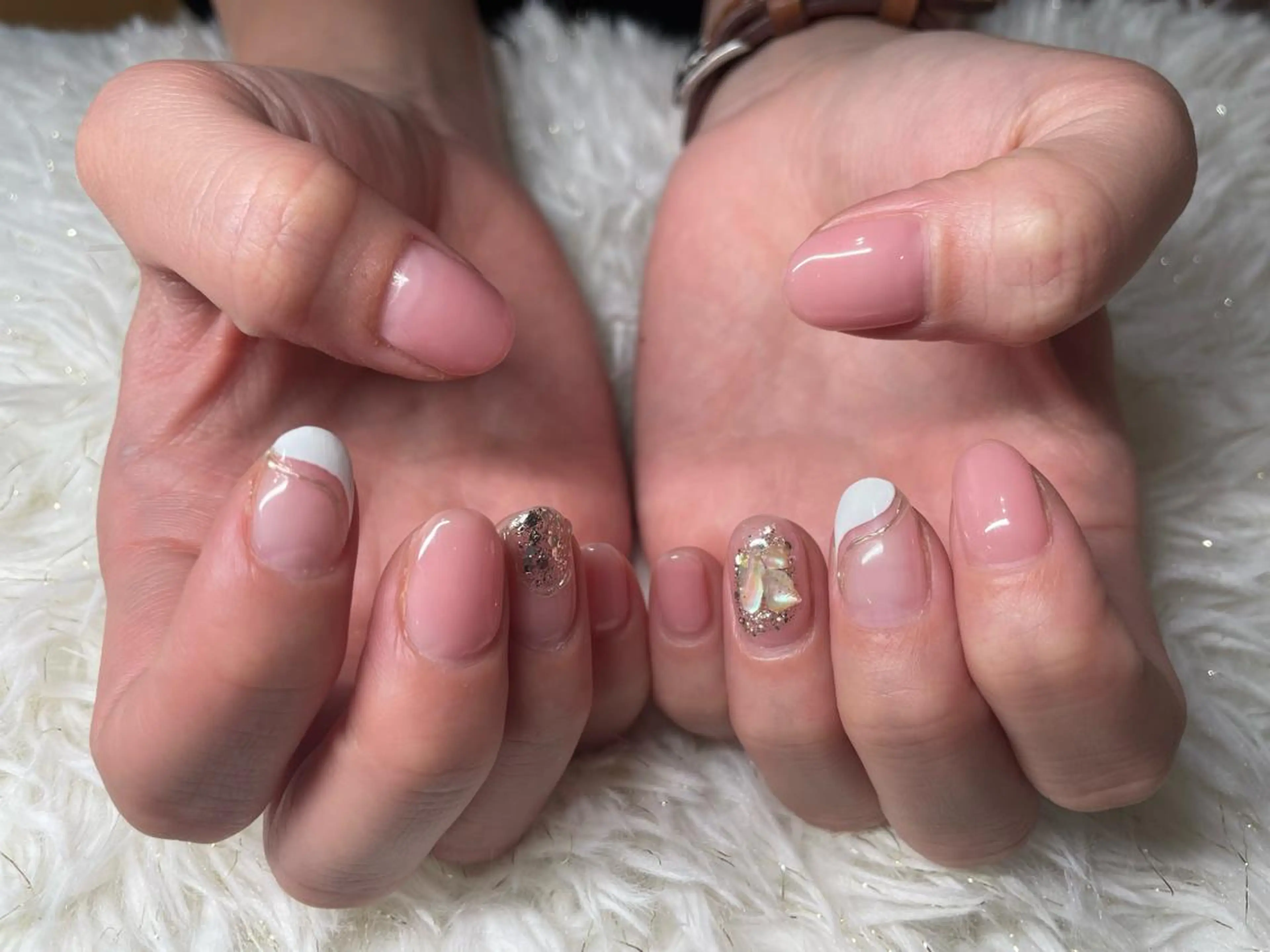 ネイル ニュアンスネイル シンプルネイル Roi〈ロワ〉 Akariのネイルデザイン