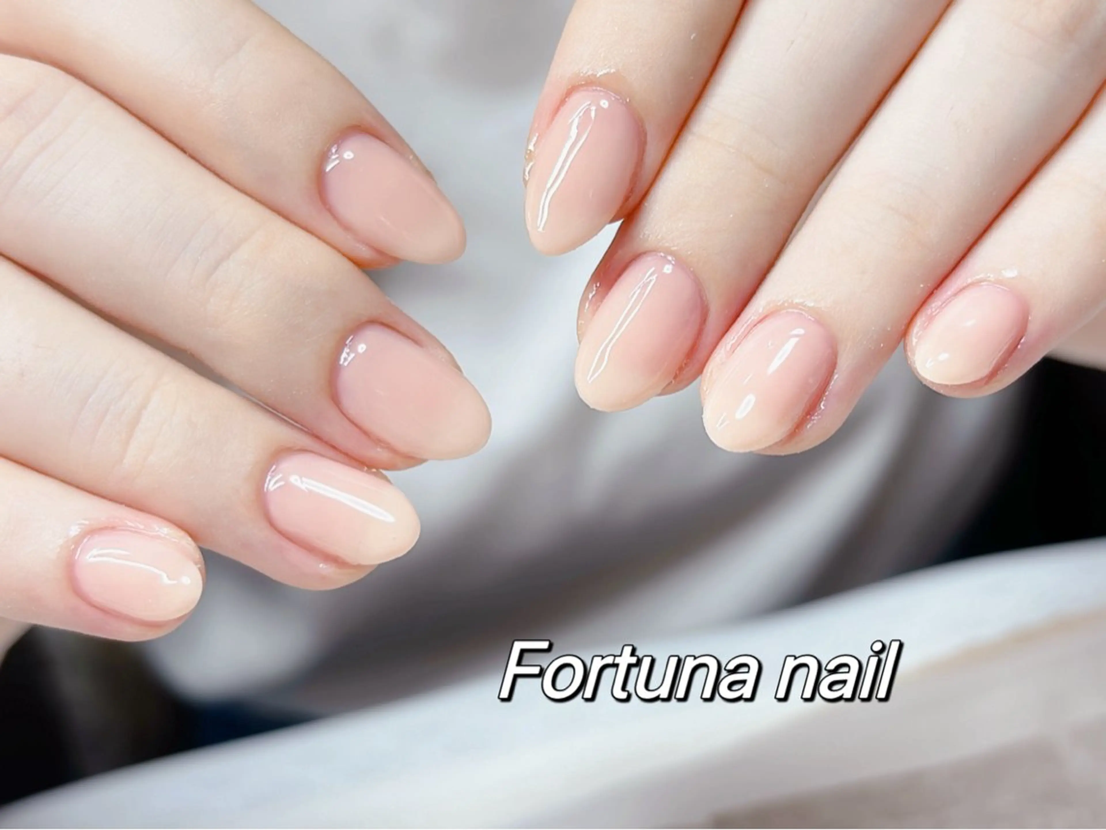 ネイル ハンドネイル Nail •Head スパFortunaのネイルデザイン