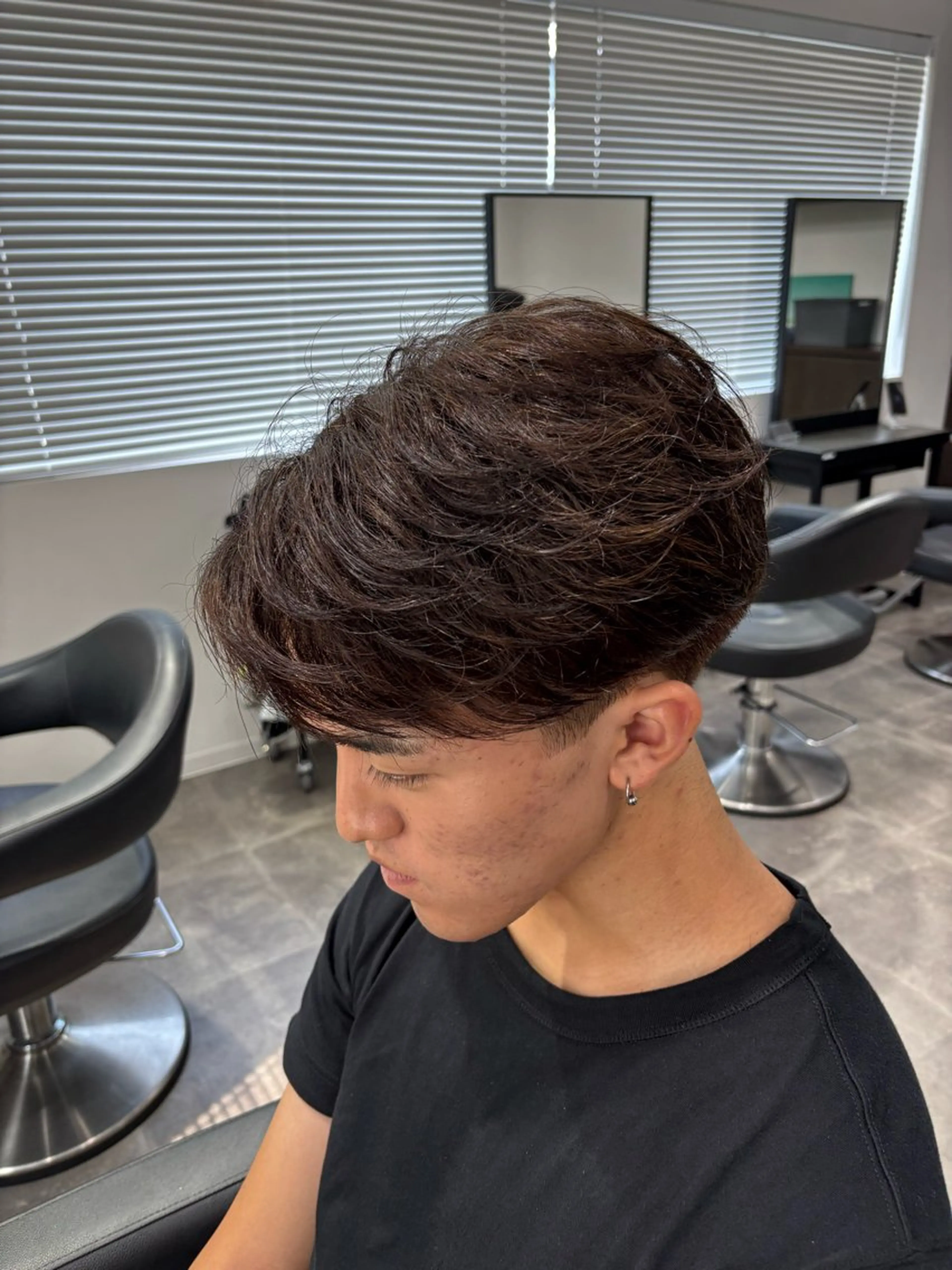 メンズ カット フェザーパーマ職人 🪽yutoのヘアスタイル