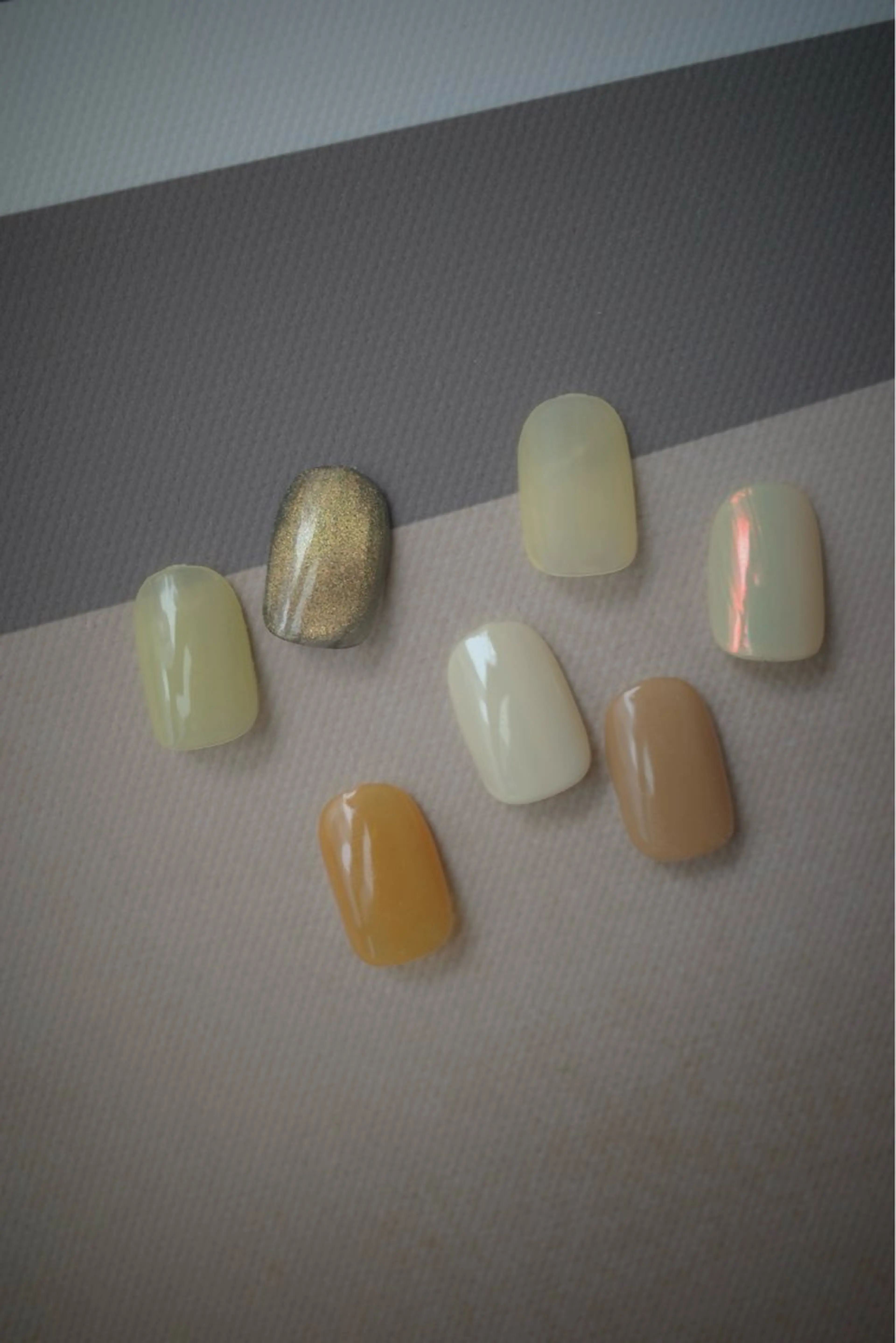 ネイル UN by ao .の眉毛・アイブロウイメージ