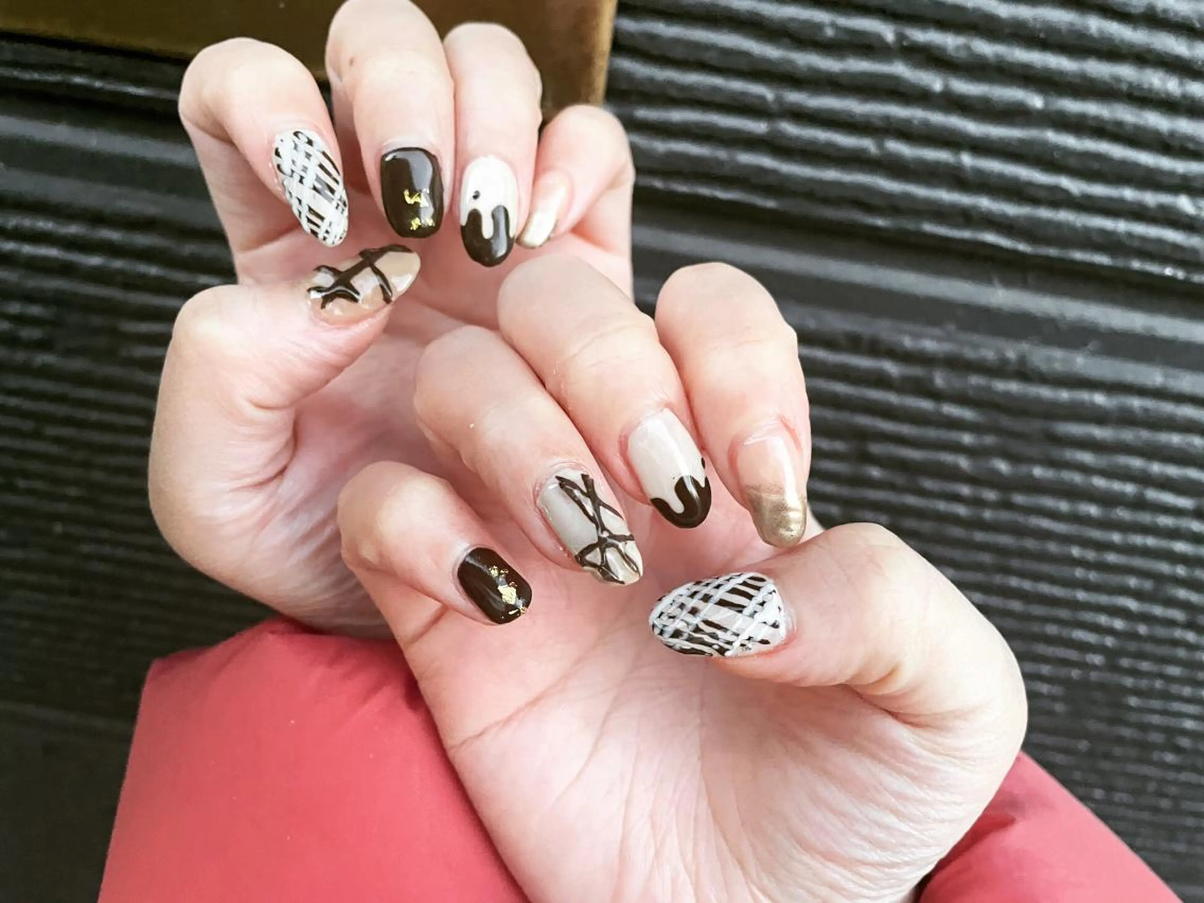 ネイル ハンドネイル CRAZY NAILのネイルデザイン