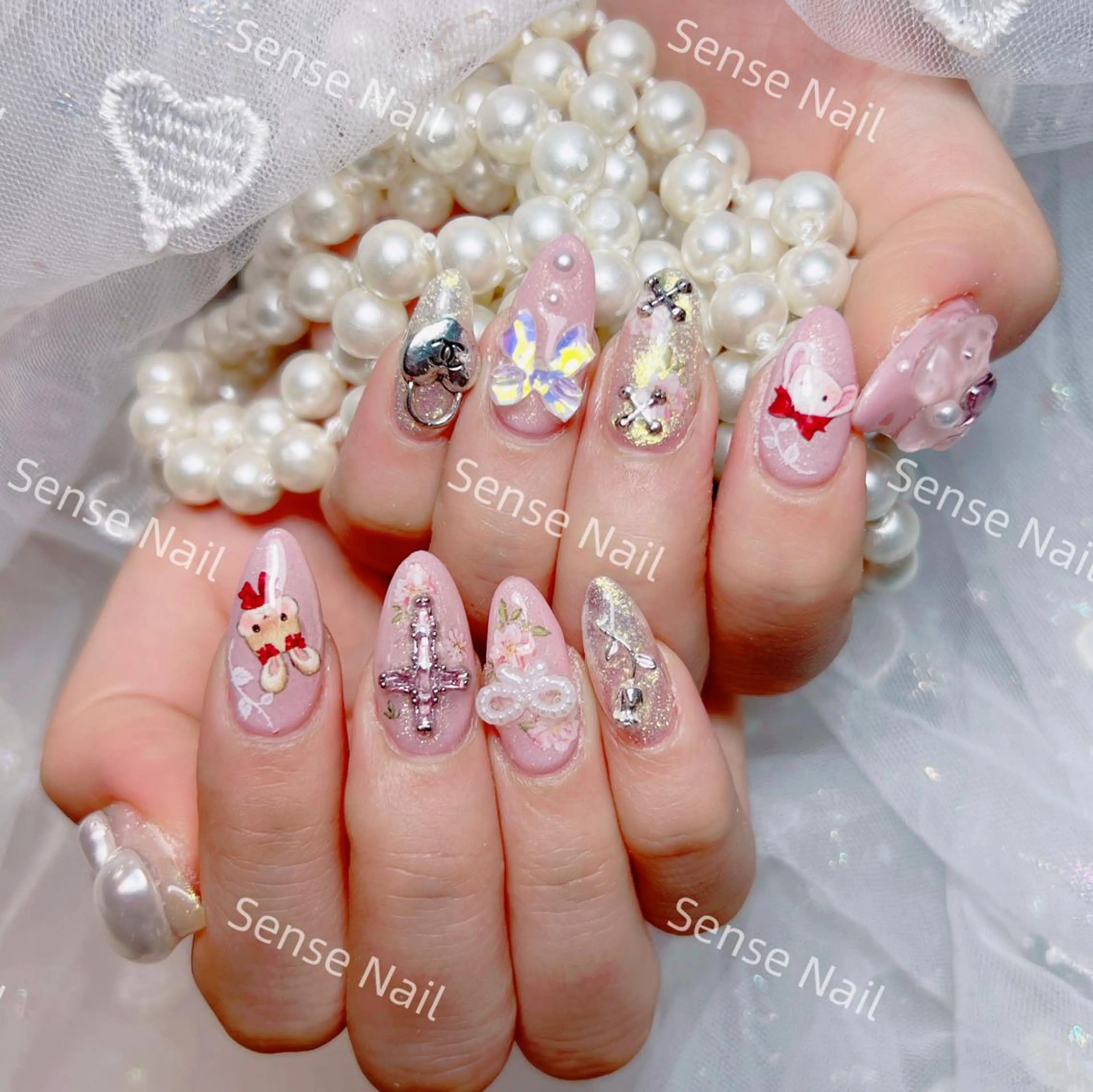 ネイル Yukiko 🌙のネイルデザイン