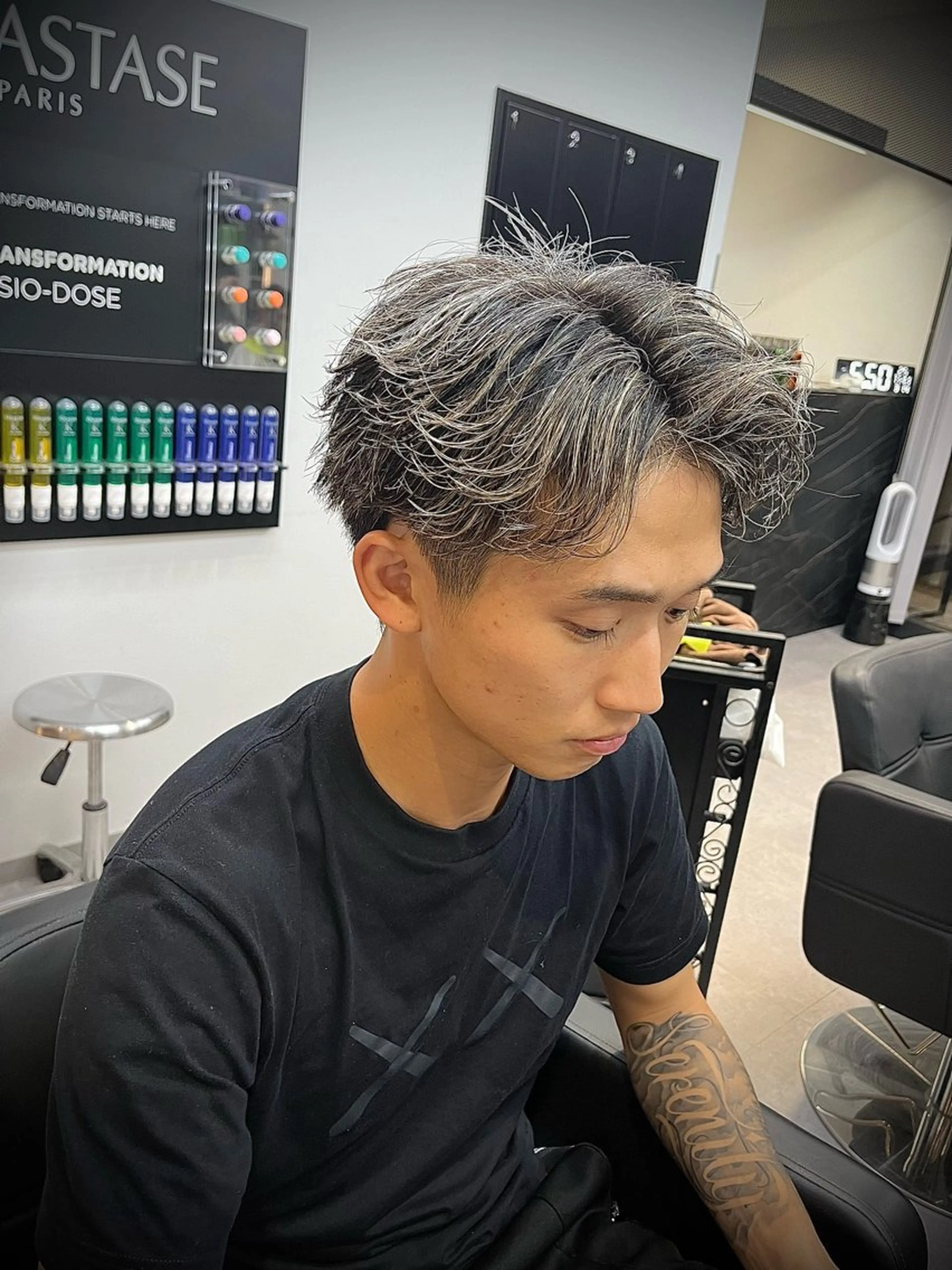 ショート カラー ヘアアレンジ メンズ メンズメッシュ メッシュ カット ヘアカラー ヘアセット men'slapis YUTOのヘアスタイル