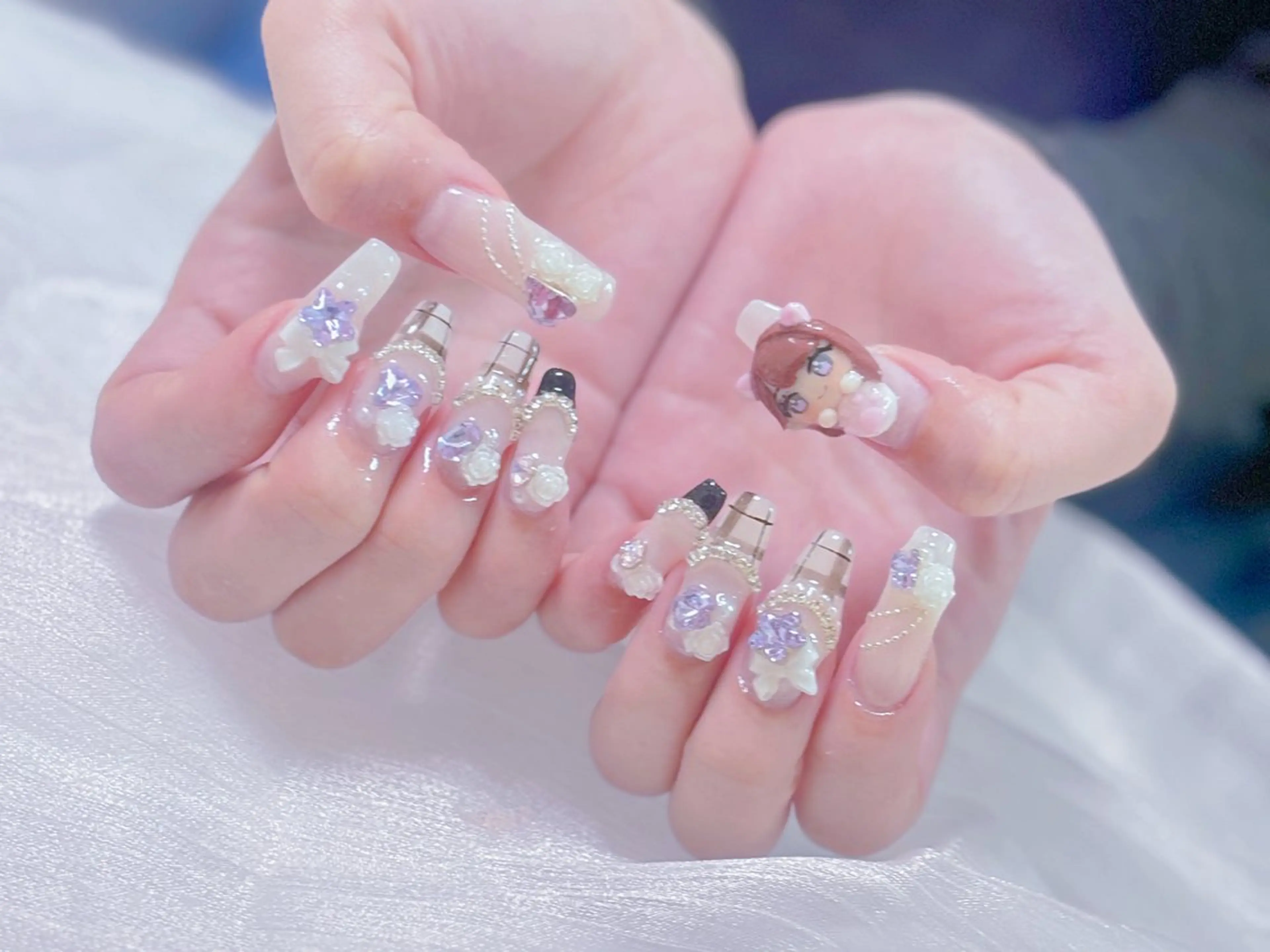 ネイル ハンドネイル ネイルサロンエクラ 🫧Shizukaのネイルデザイン