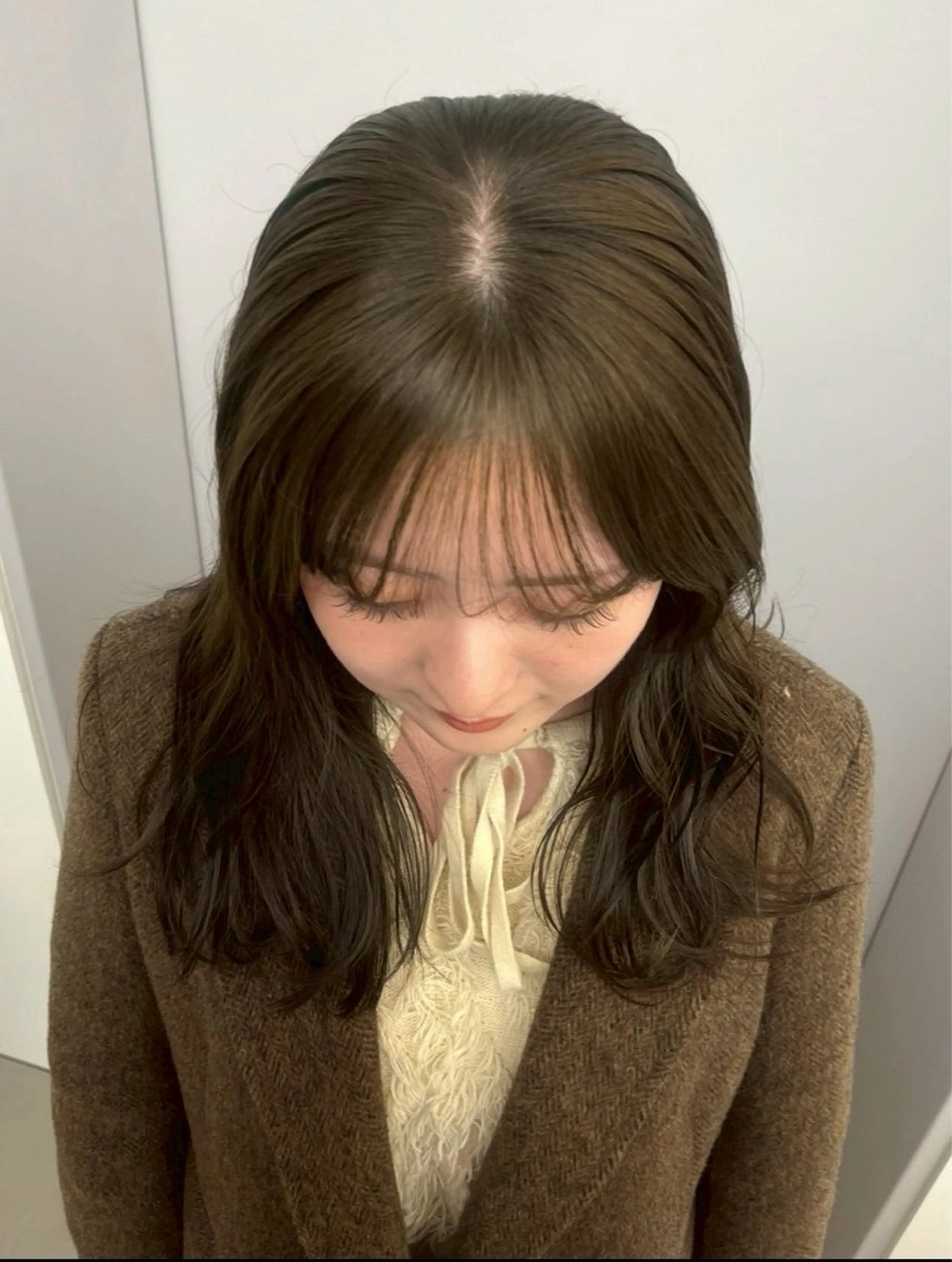 セミロング カラー ベージュカラー オリーブベージュ トリートメント 透明感似合わせカラー 🍀あかり🍀のヘアスタイル