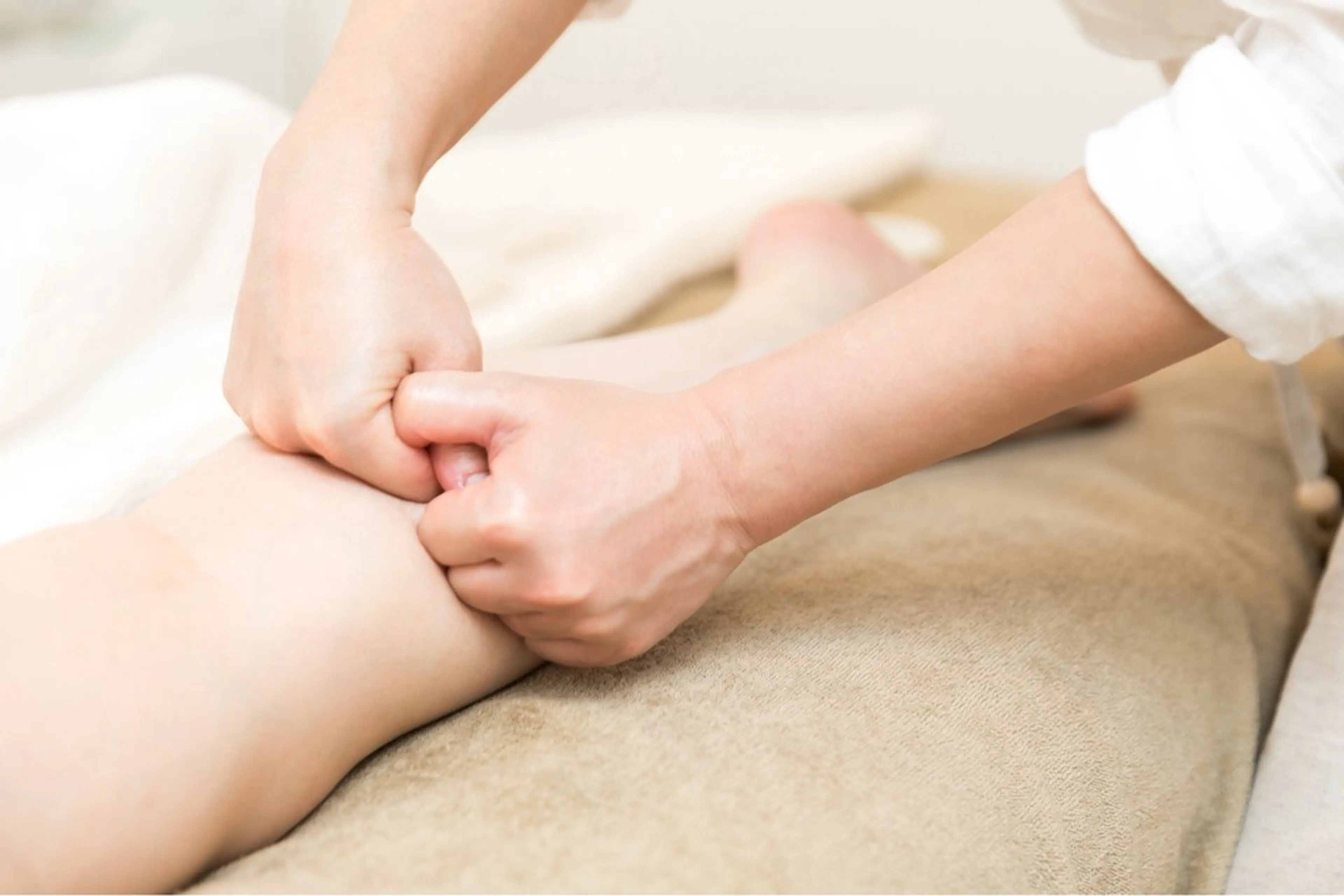 【首痛・肩痛改善】アロマリンパトリートメント　60分の写真