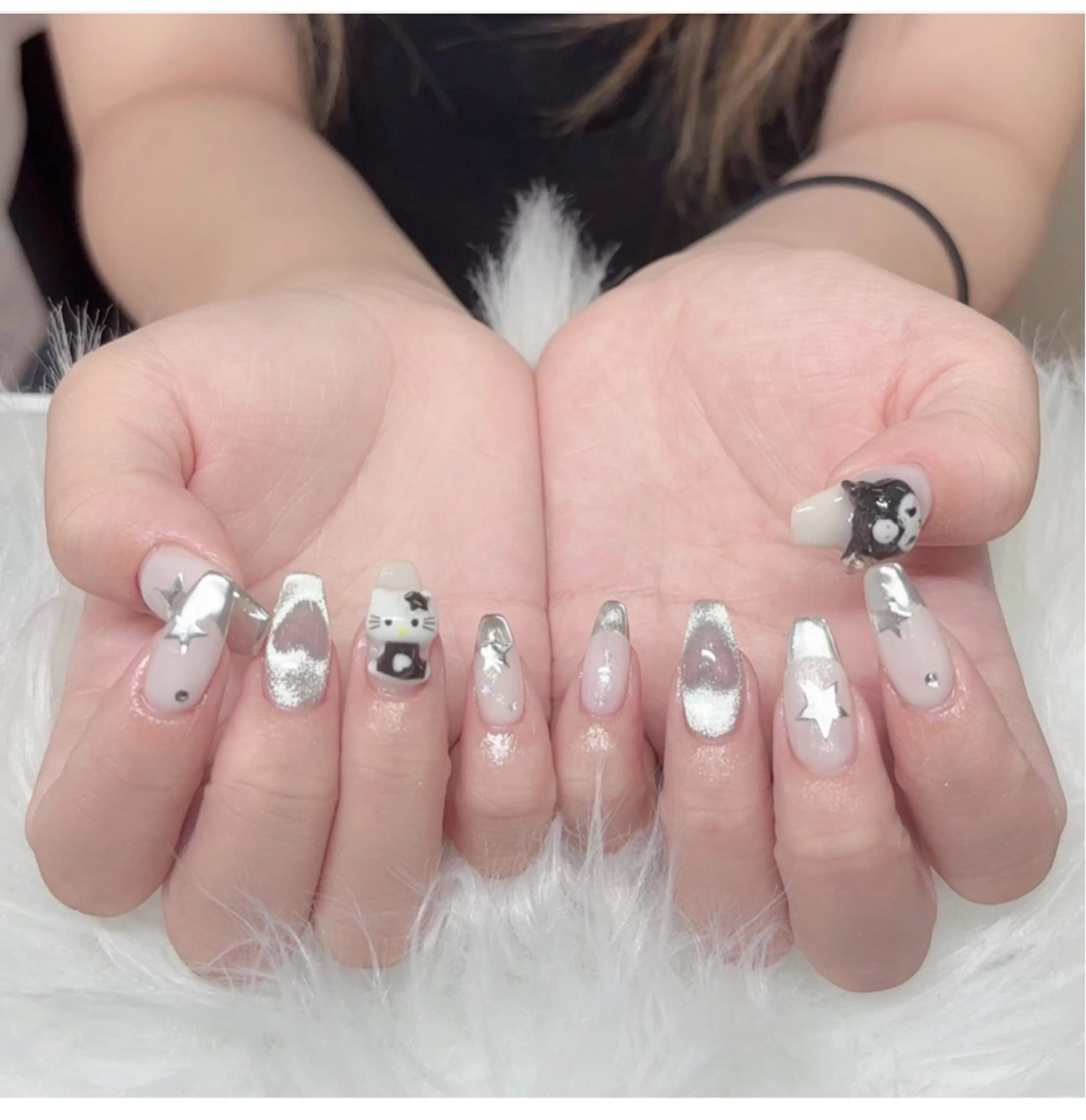 ネイル フレンチネイル グラデーション マグネットネイル ミラーネイル yurinail所属・yuri nail 高田馬場のネイルデザイン