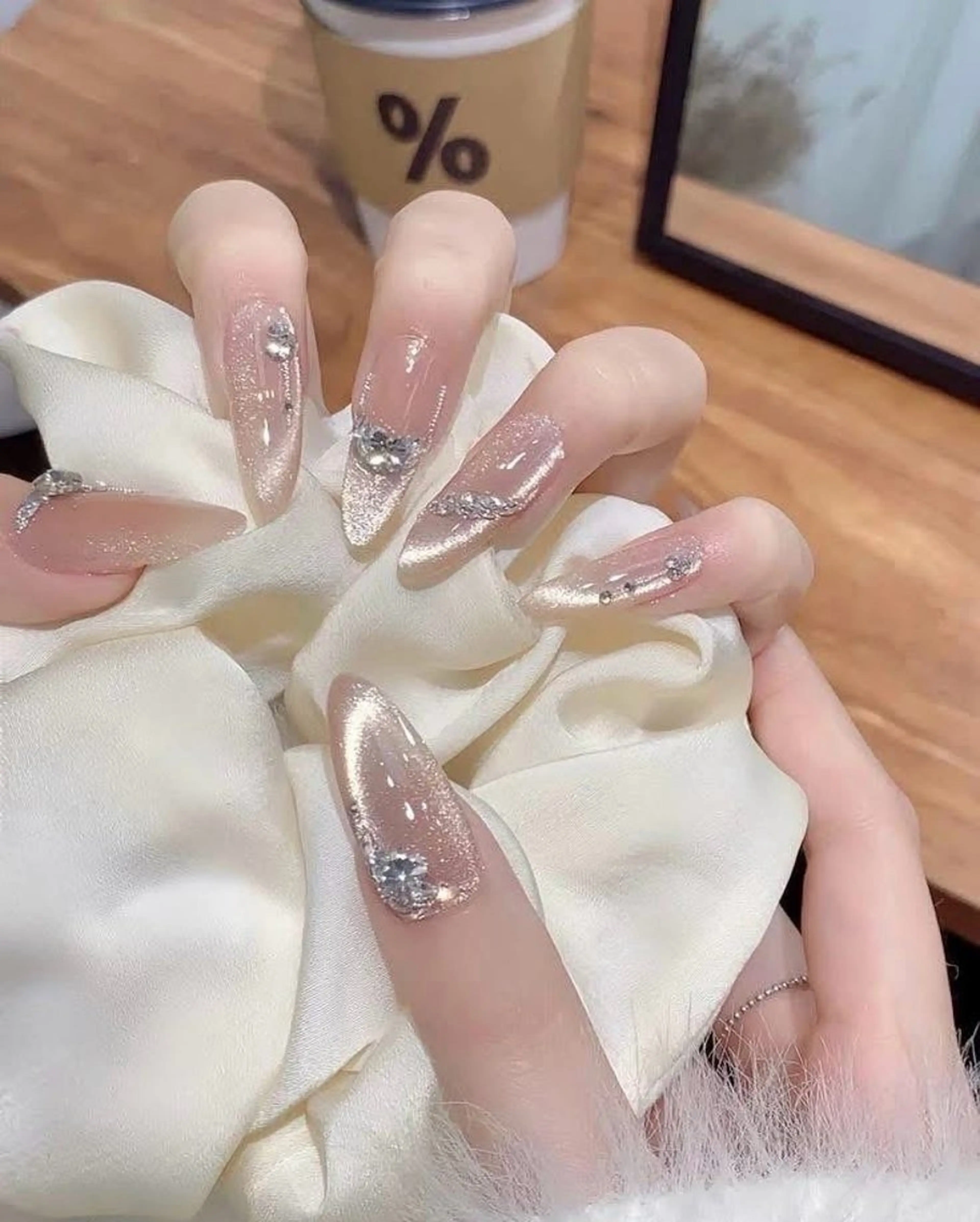 ネイル ハンドネイル T•Lee Nailsalon所属・Lily. Leeのネイルデザイン