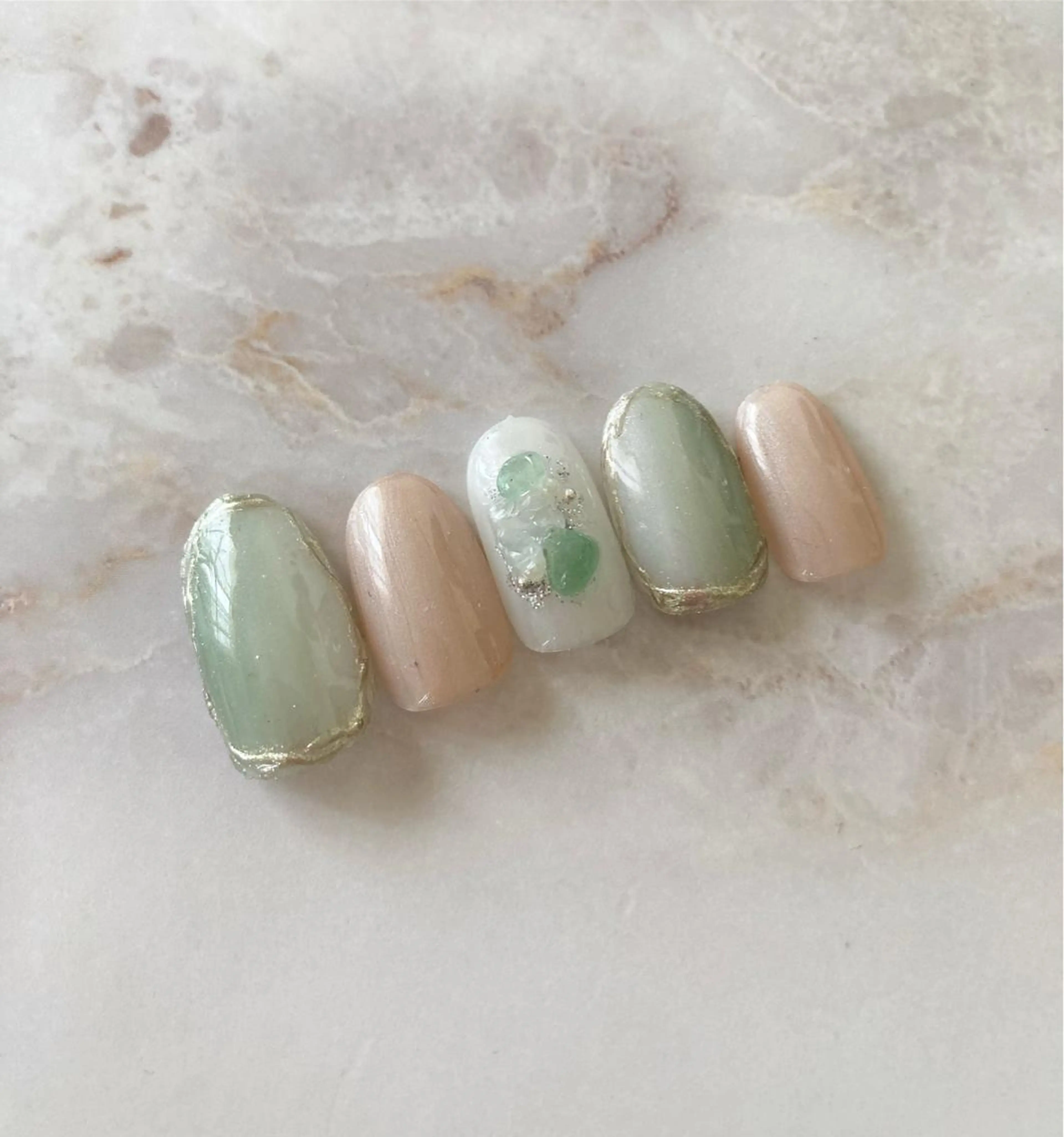 ネイル ハンドネイル フットネイル NailSalon Beniceのネイルデザイン