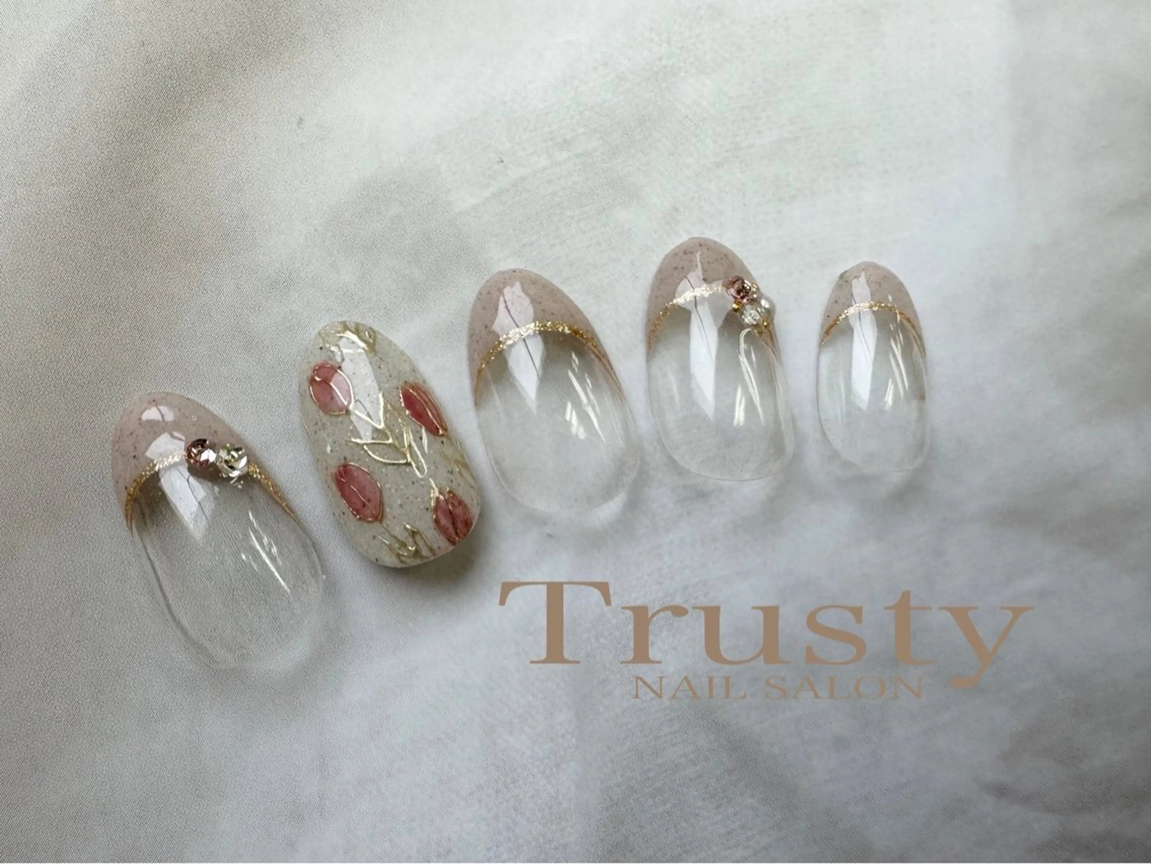 ネイル Trusty新小岩 杉山のネイルデザイン