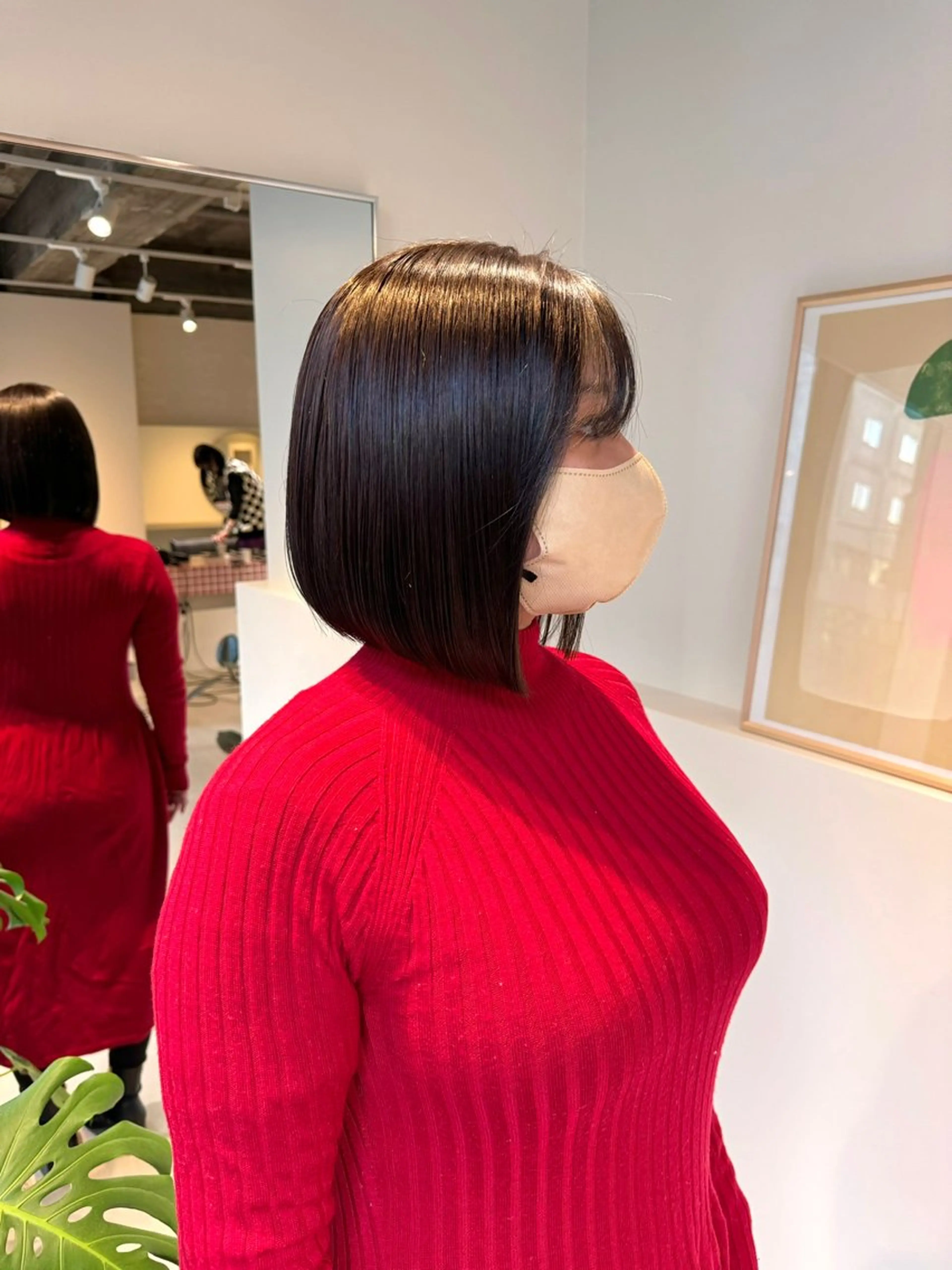 ショート カラー 前下がりボブ アディクシーカラー アッシュ ベージュカラー グレージュ 髪質改善スペシャリス ト長尾勇弥/梅田中津のヘアスタイル