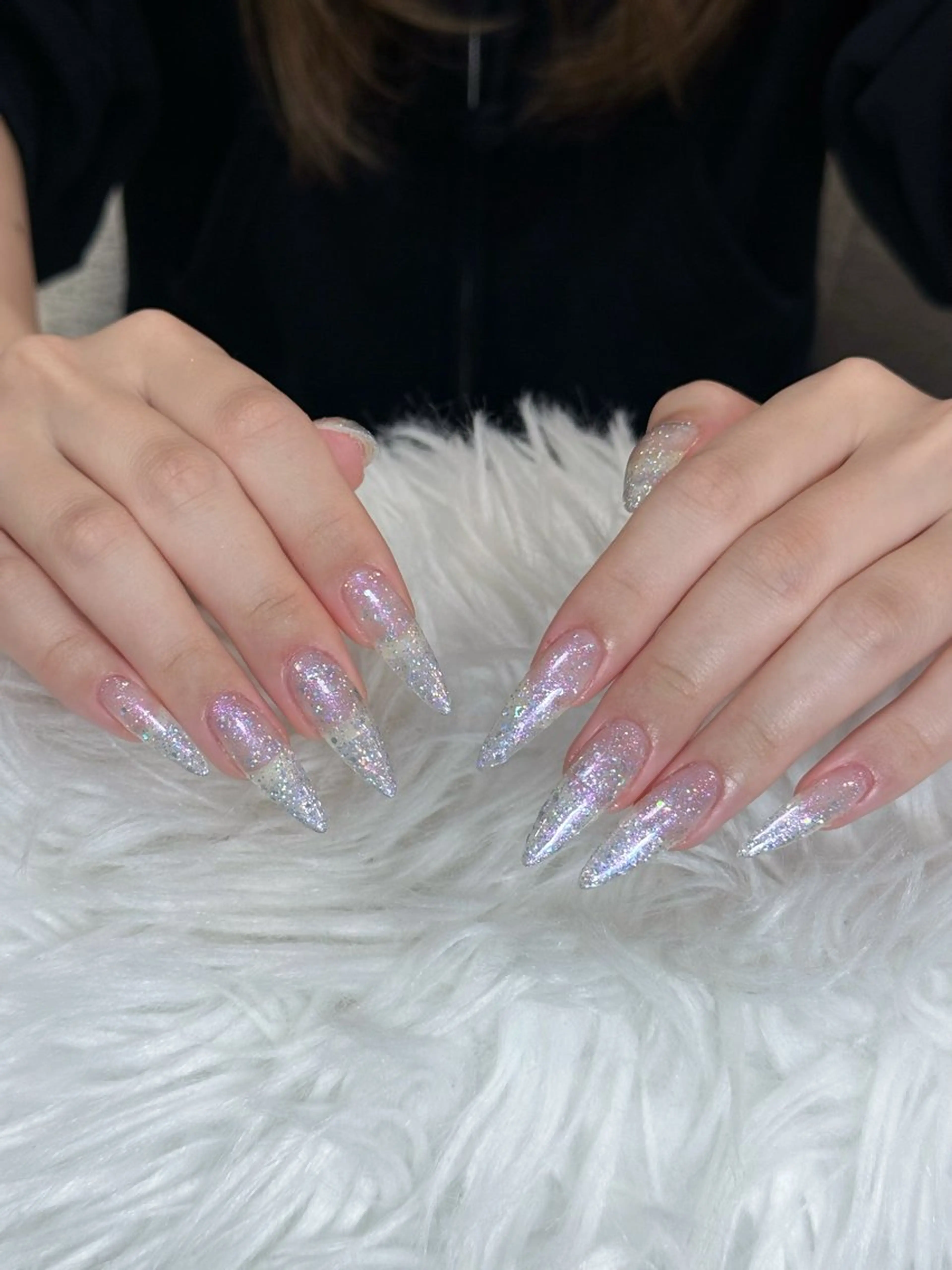 ネイル ボルドー ブラウン チークネイル ドット フットネイル Julli NailStudioのネイルデザイン