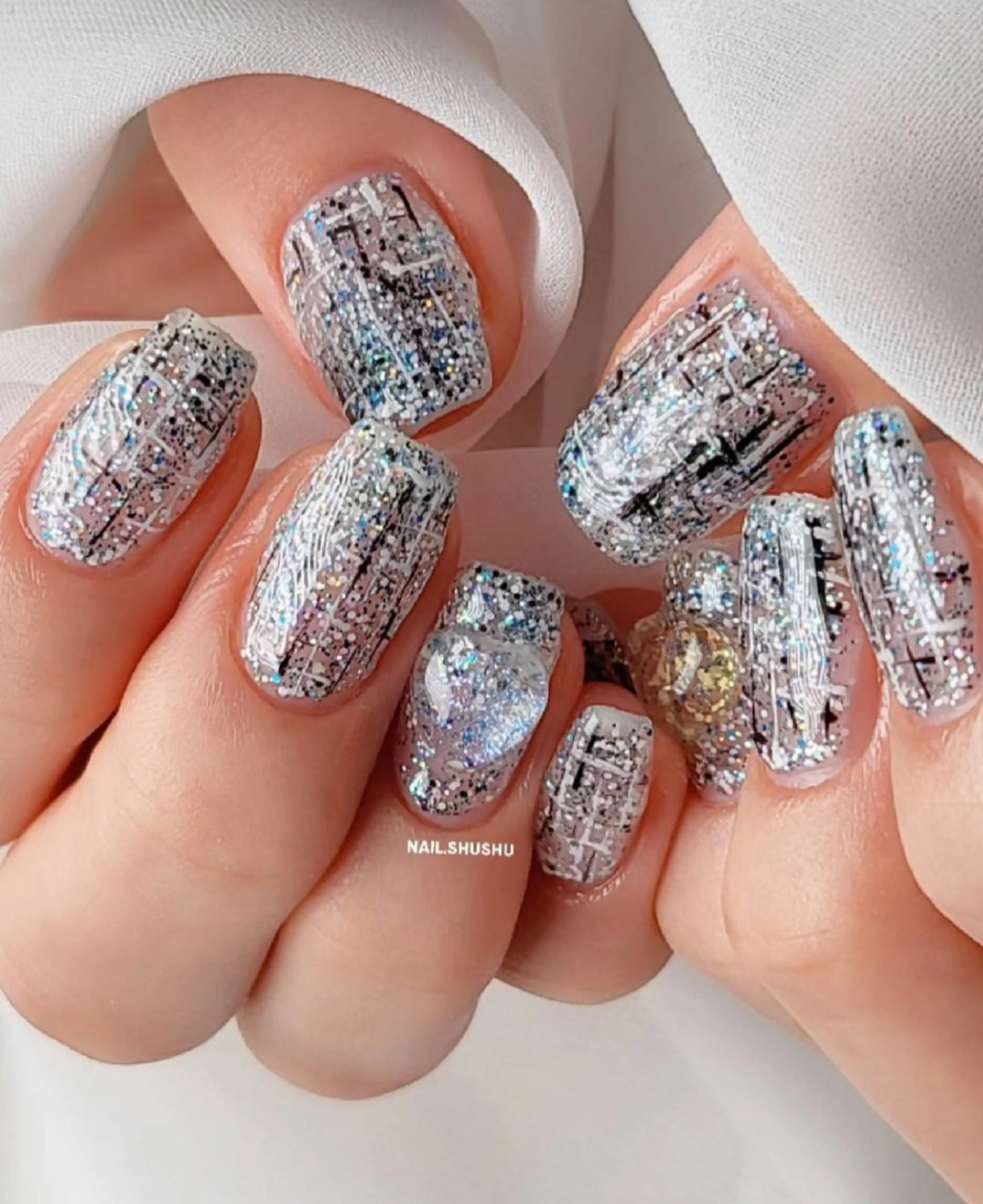 ネイル 持ち込み ニュアンスネイル ワンカラーネイル シンプルネイル 3dパーツ/流行り 👧shushu❤️のネイルデザイン