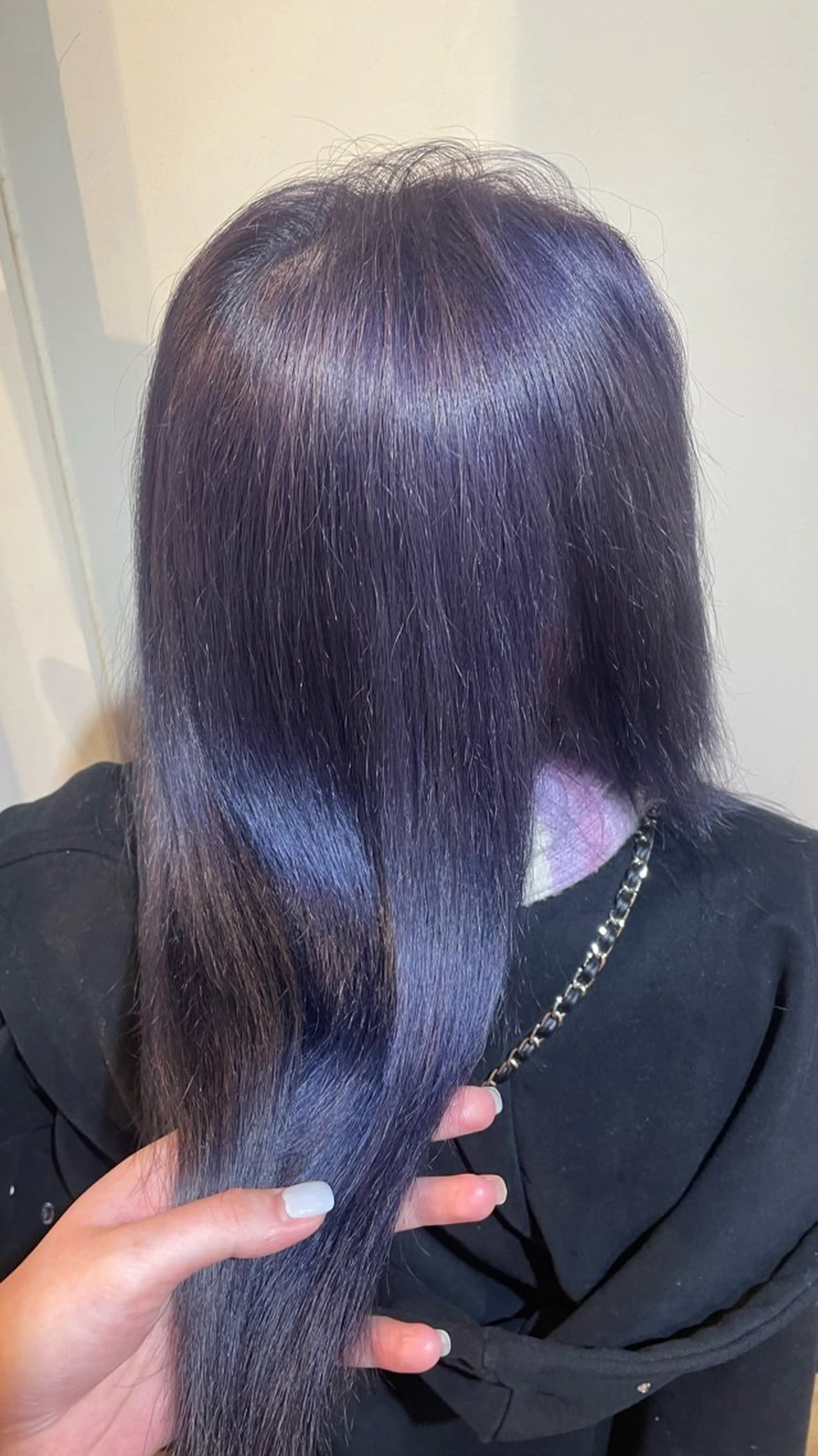 ミディアム カラー 門脇 愛未のヘアスタイル