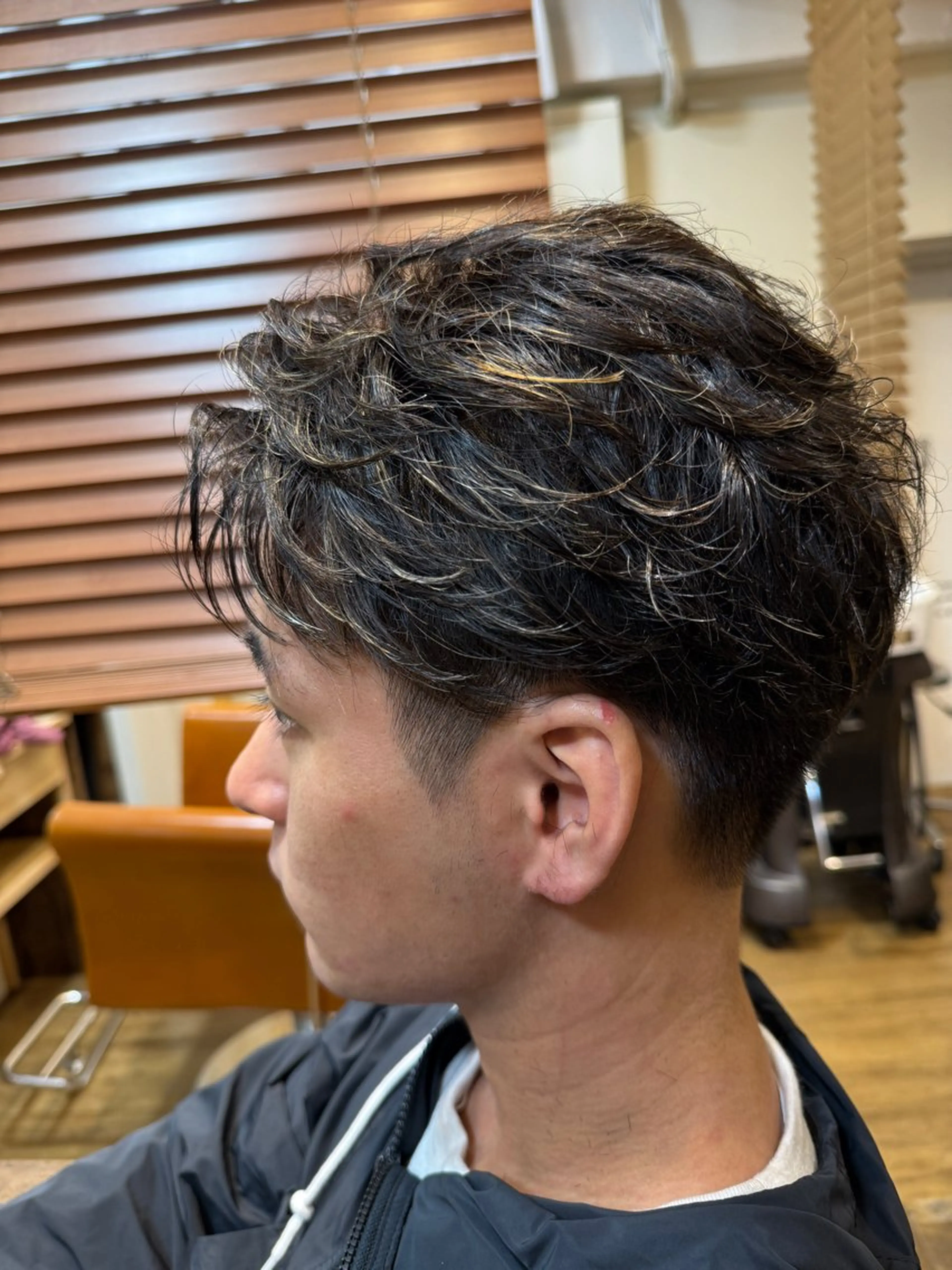 メンズハイライトの写真