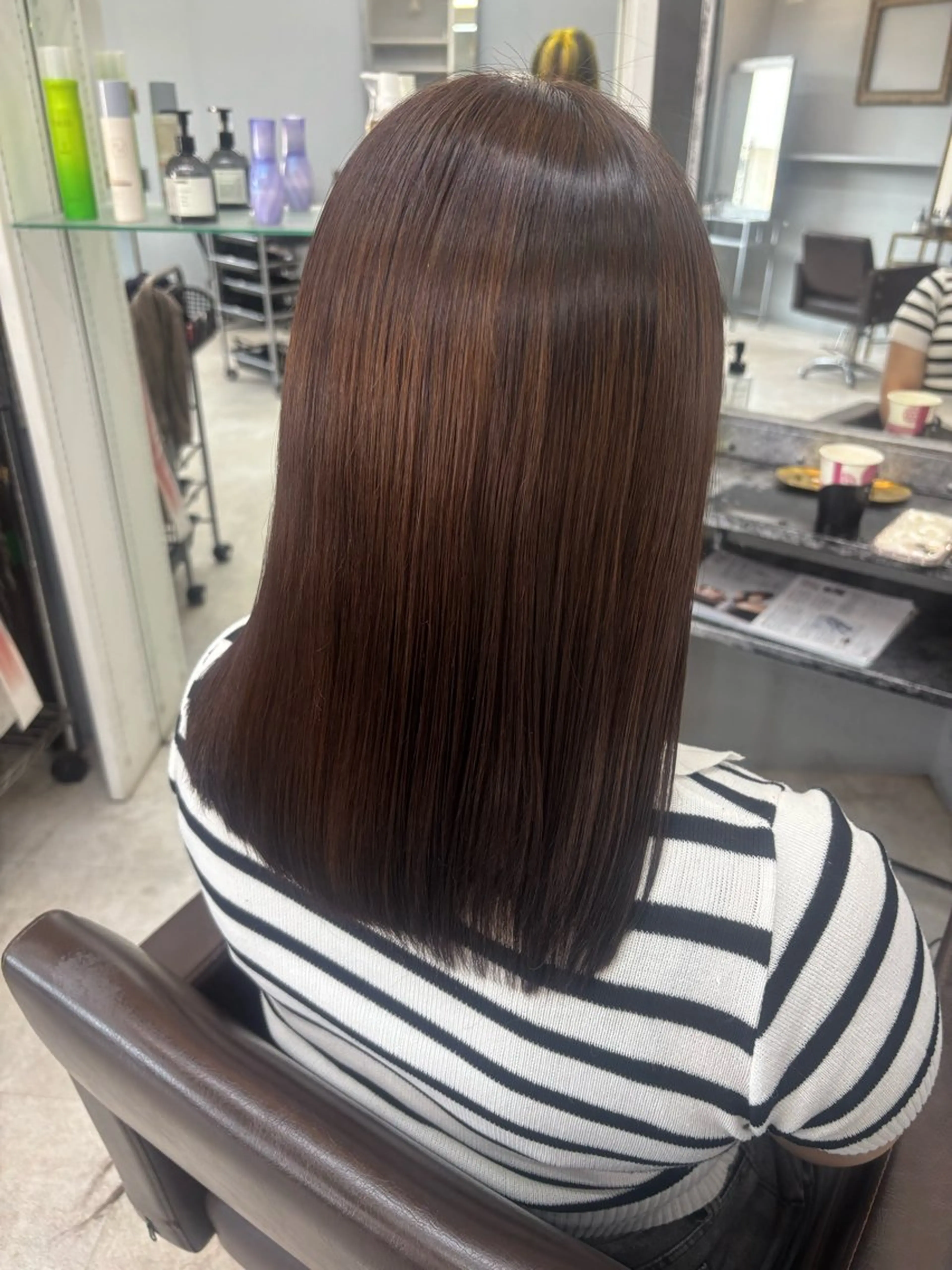 ミディアム 縮毛矯正 Hair atelier oz 桑野店所属・七海 優羽のヘアスタイル