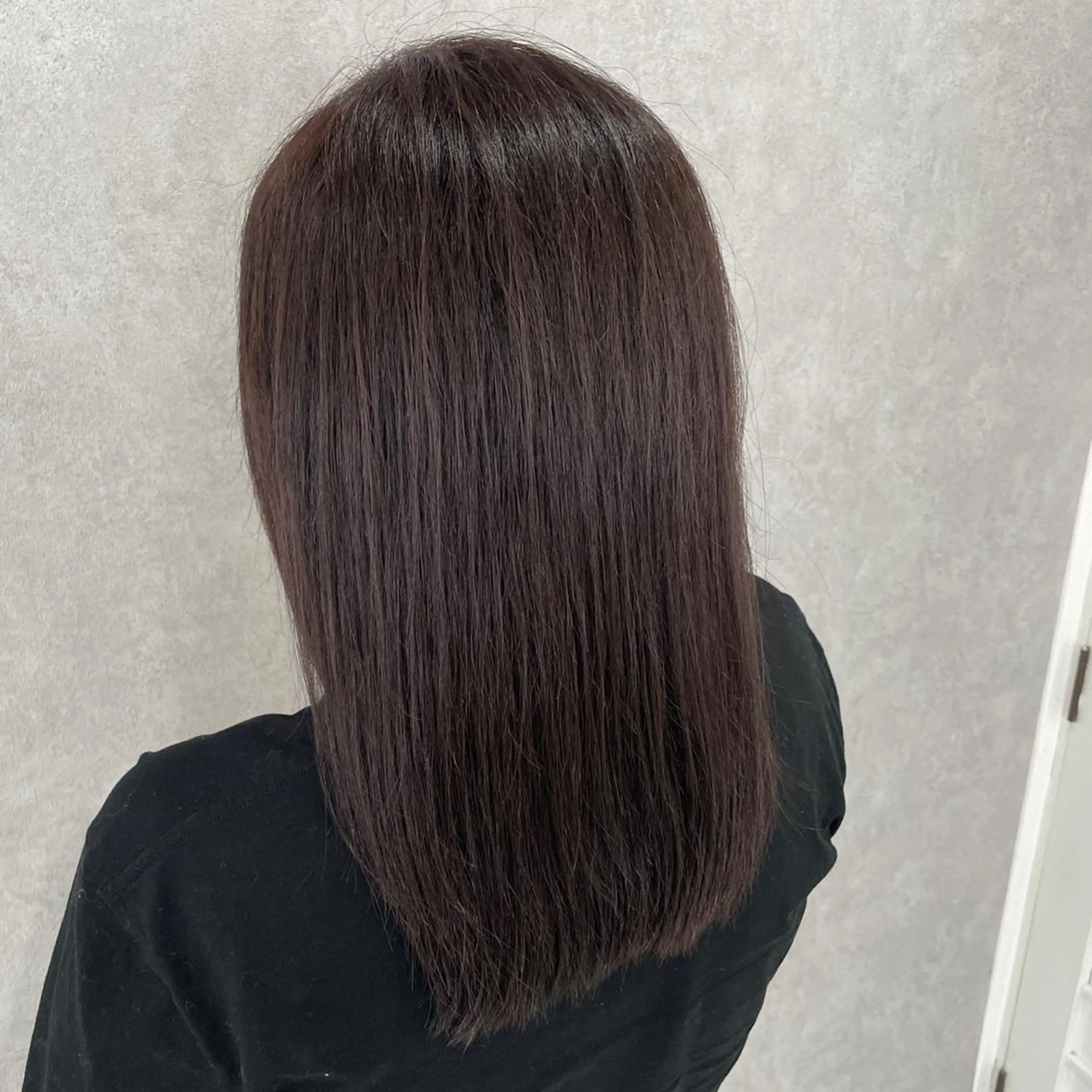 ミディアム カラー パーマ ヘアアレンジ メンズ キッズ ネイル マツエク・マツパ アイブロウ 髪質改善 トリートメント Leyシェアサロン所属・Ken ドライカット ✂️髪質改善のヘアスタイル