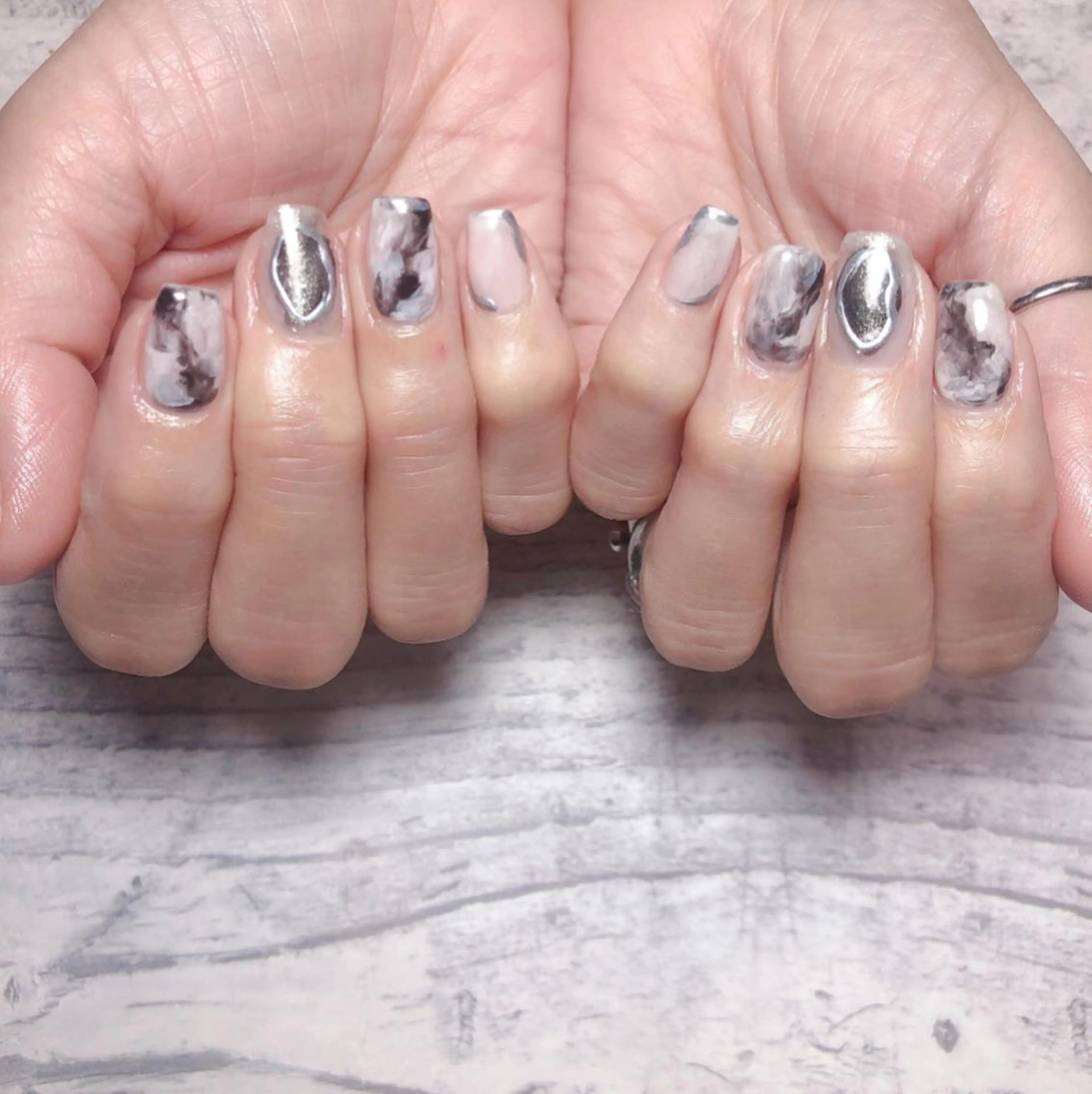 ネイル 個室ネイルサロンDolly Girl〜ドーリーガール〜所属・DollyGirl KYOKOのネイルデザイン