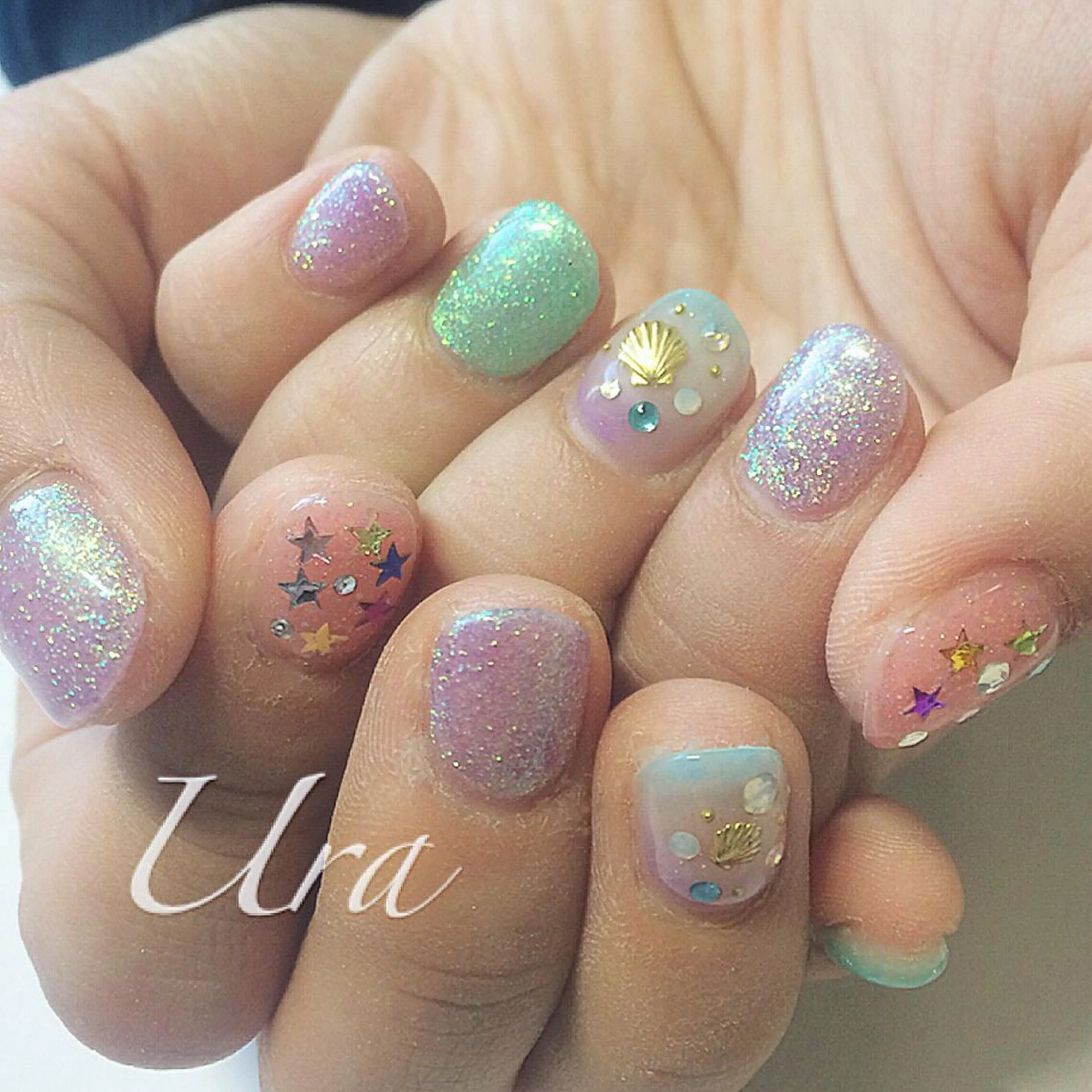 ネイル UrakoNail 《nail》のネイルデザイン