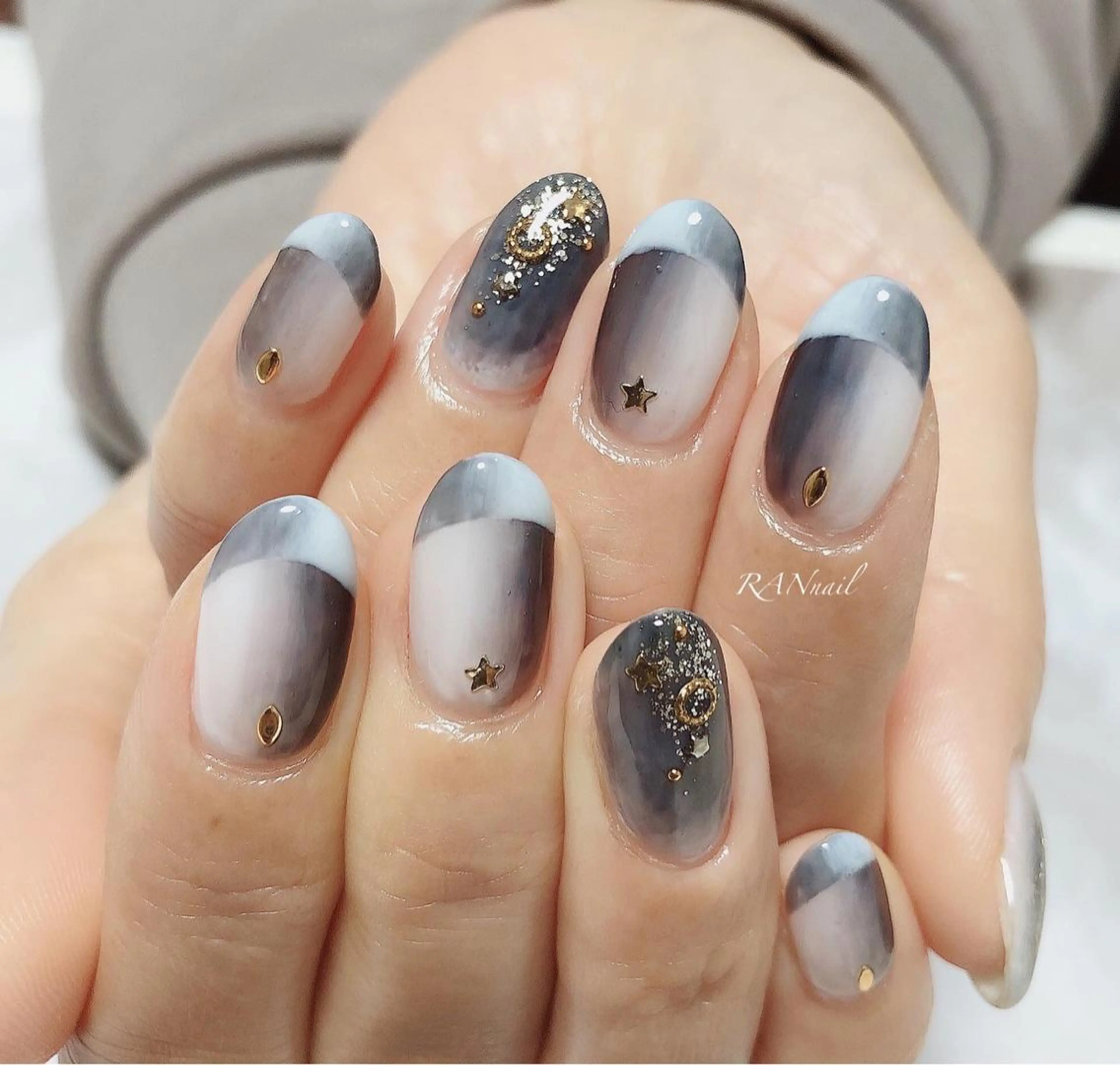 ネイル フレンチネイル ジェルネイル グラデーション キラキラネイル ニュアンスネイル RAN nail 〜ランネイル〜所属・RAN nailのネイルデザイン