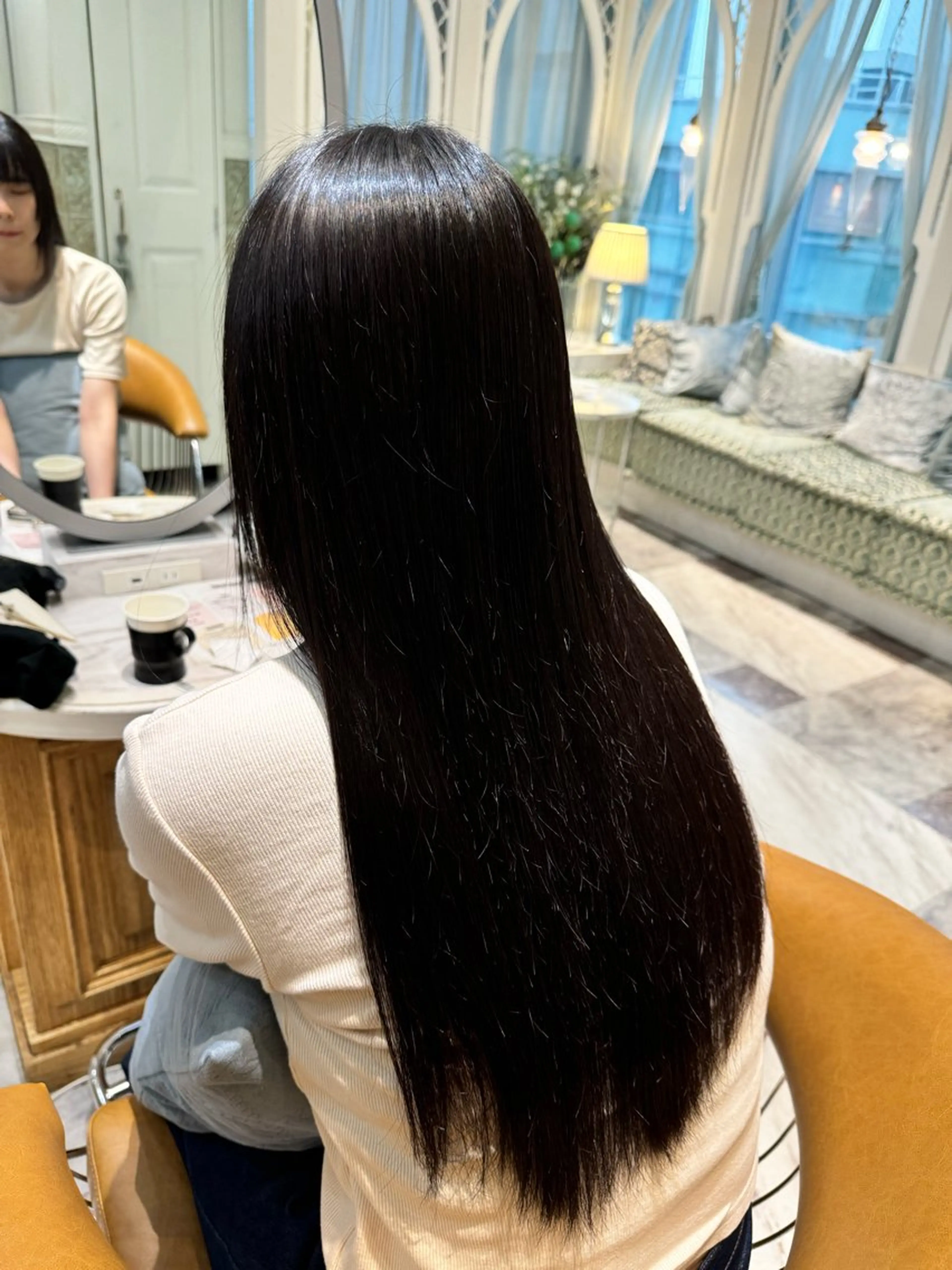 ロング 服部大地/ブリーチ 無しWカラー髪質改善のヘアスタイル